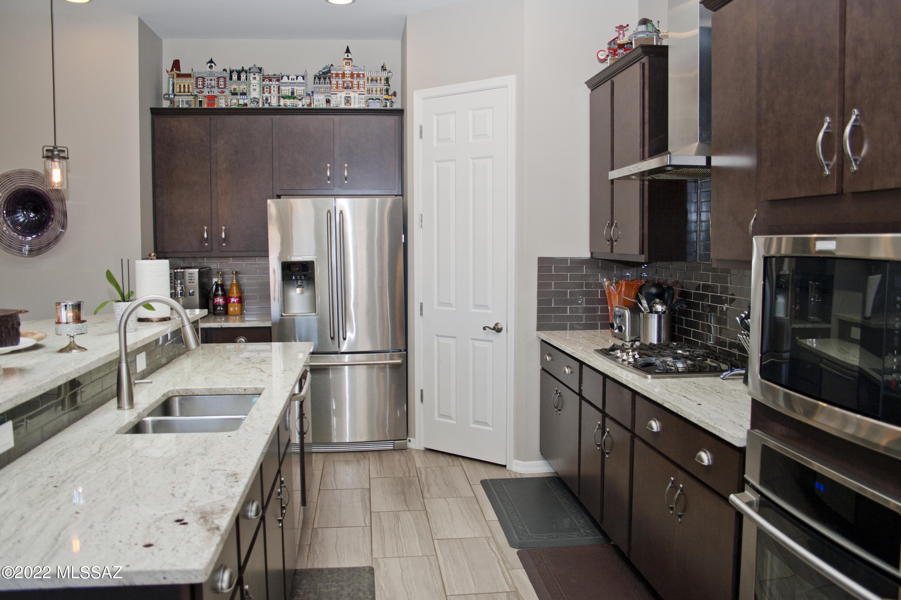 The Uplands at Lambert Lane (1-16) - Residential
