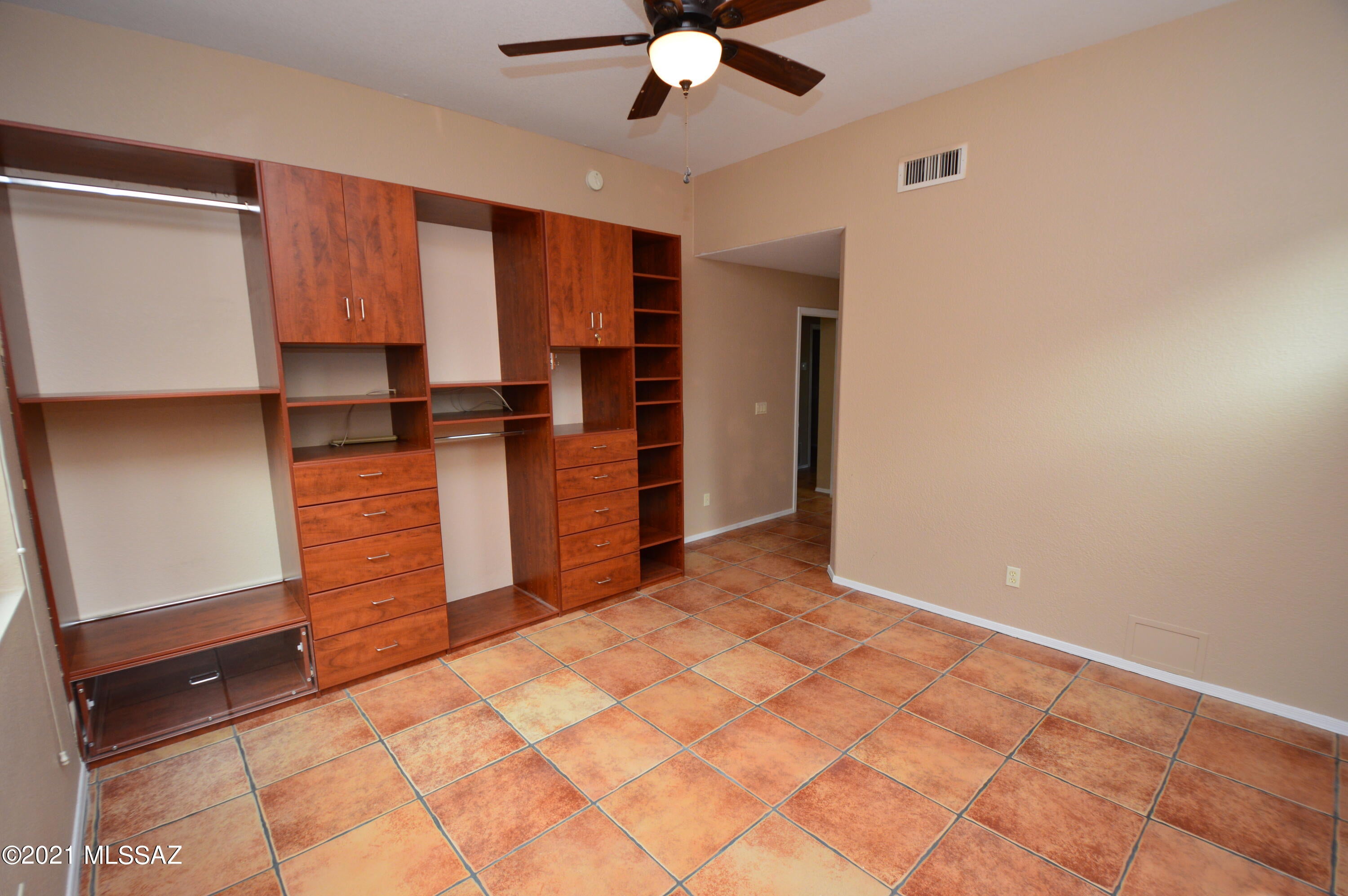 Civano 1 (166-527) - Residential Lease