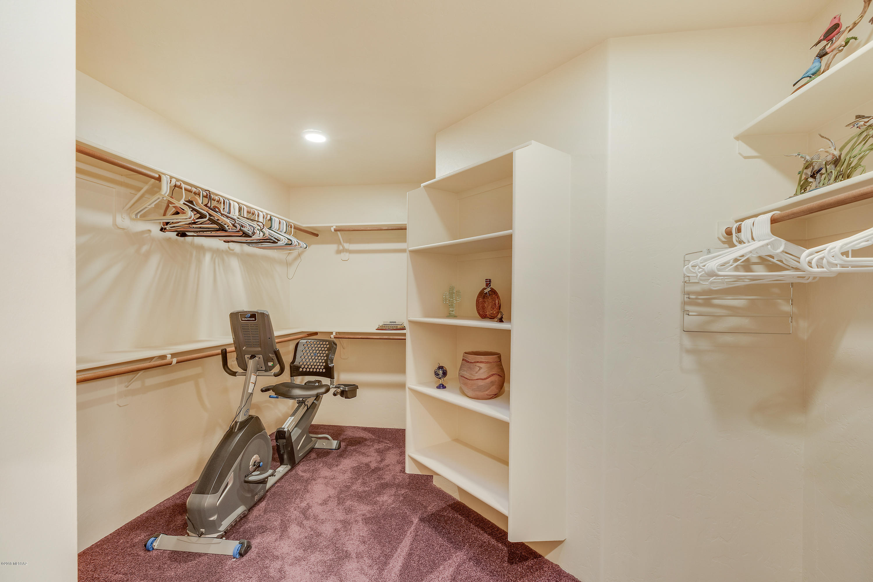 Coyote Creek (1-395) - Residential