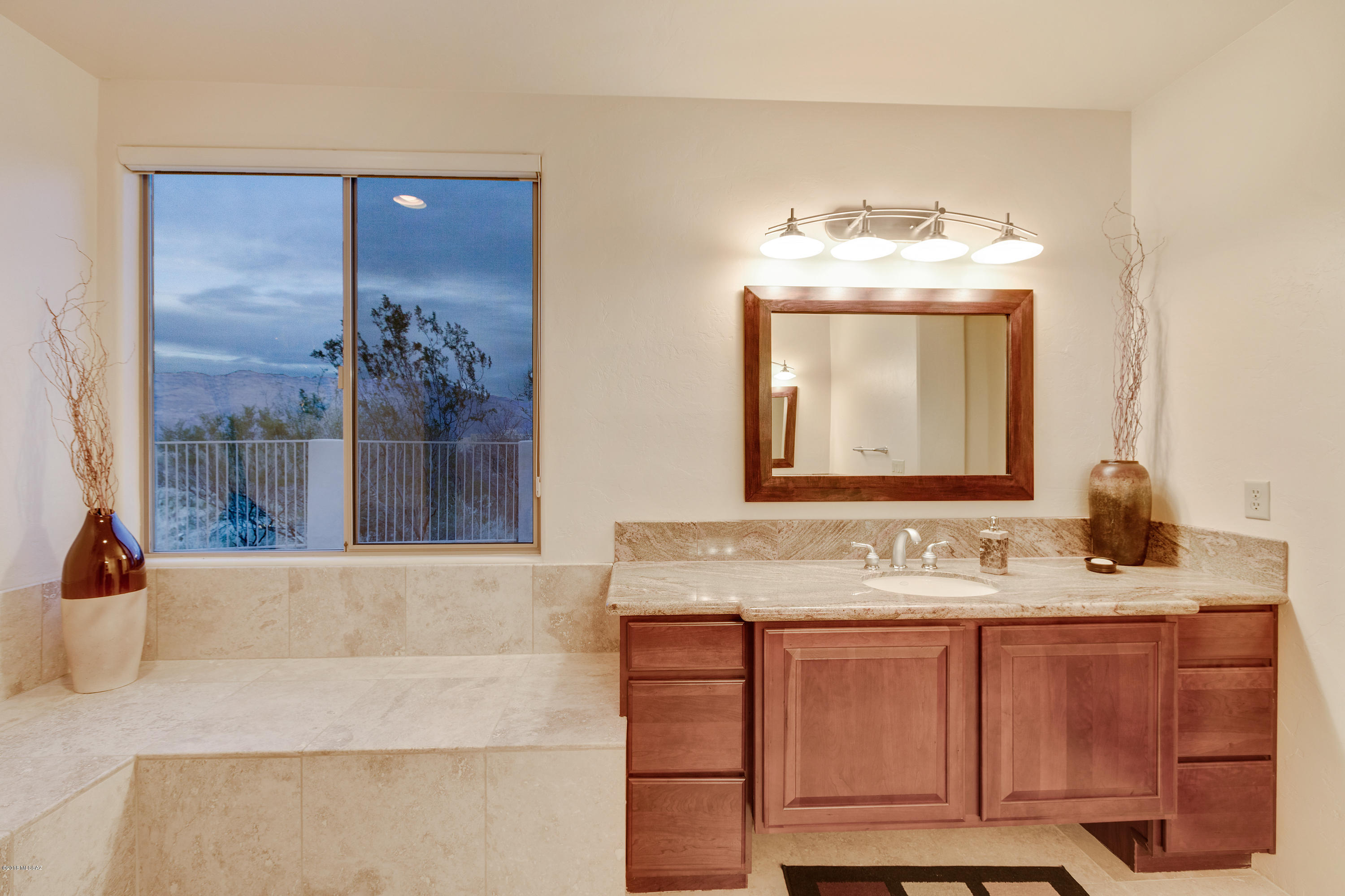 Coyote Creek (1-395) - Residential