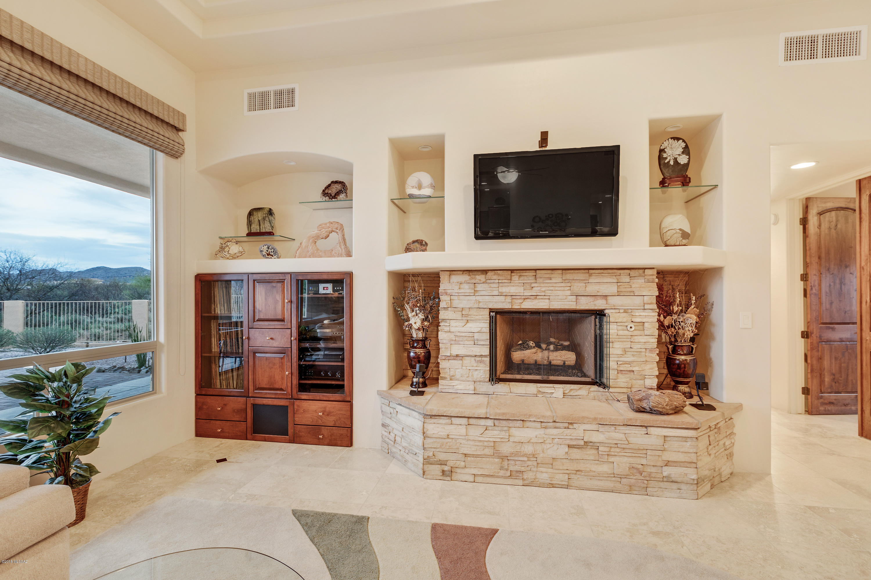 Coyote Creek (1-395) - Residential