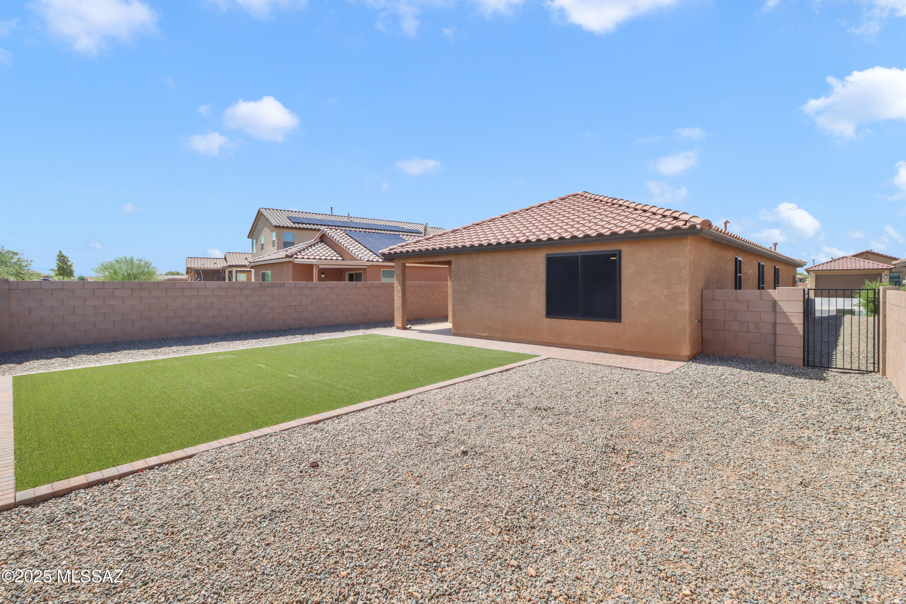 Bella Tierra - Residential
