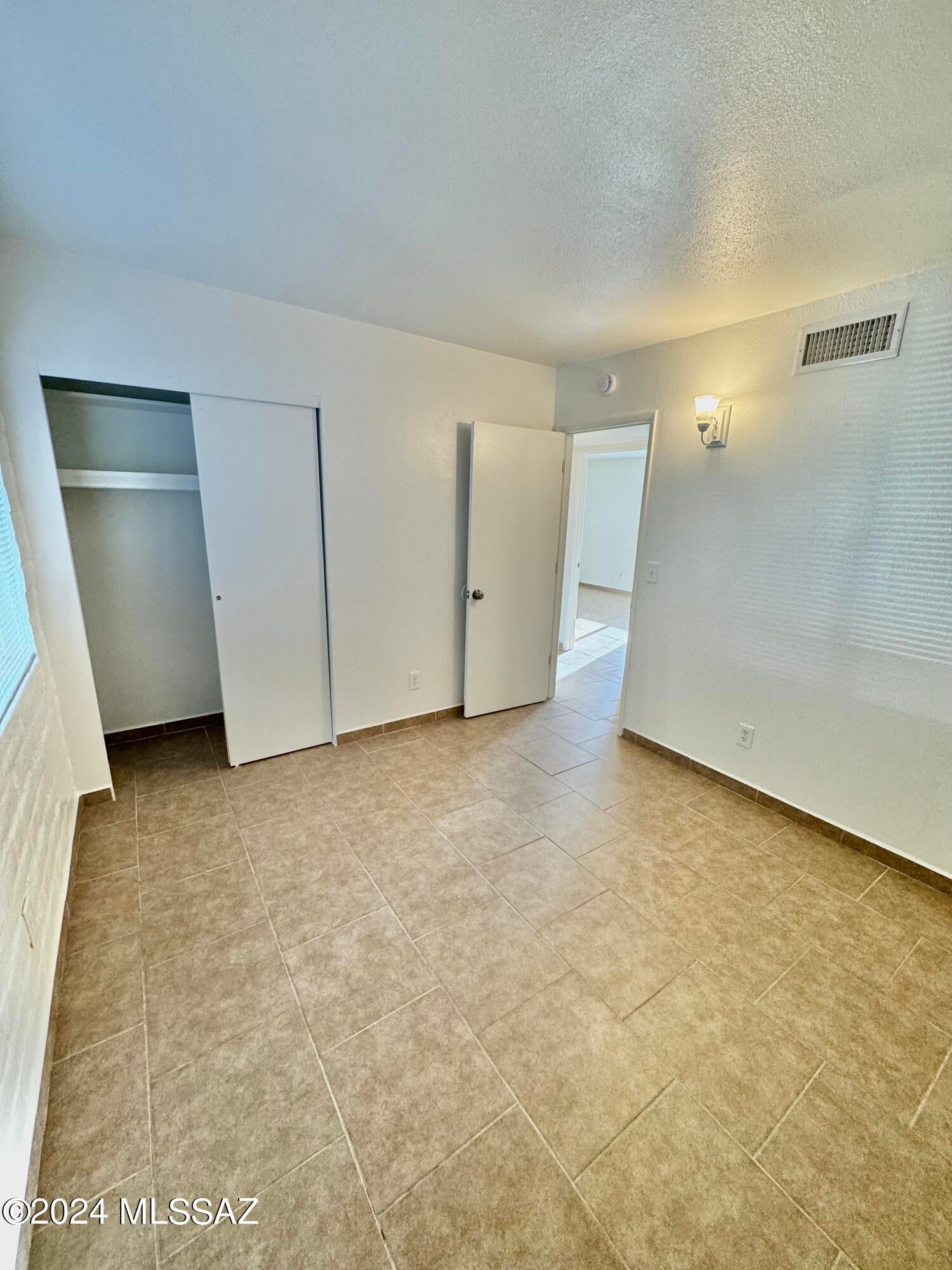 Escalante Heights No. 2 (1-172) - Residential Lease