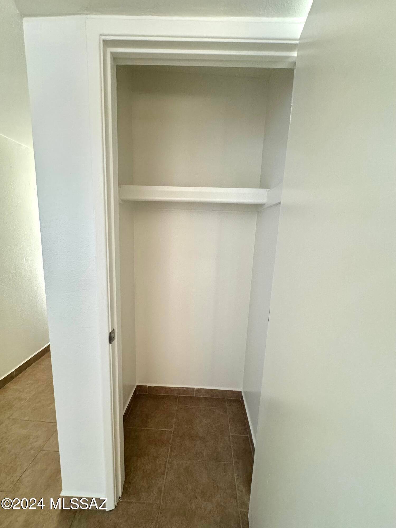 Escalante Heights No. 2 (1-172) - Residential Lease