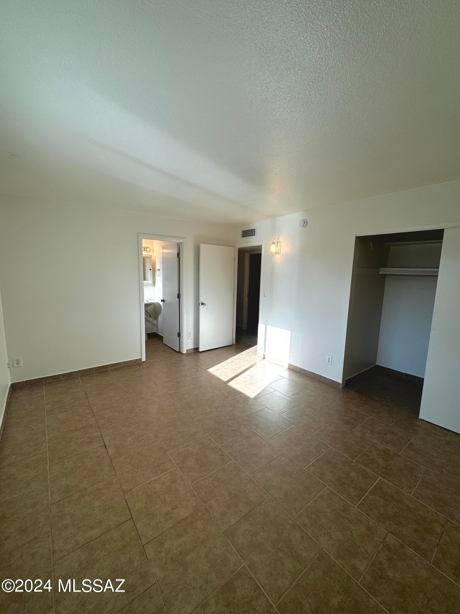 Escalante Heights No. 2 (1-172) - Residential Lease