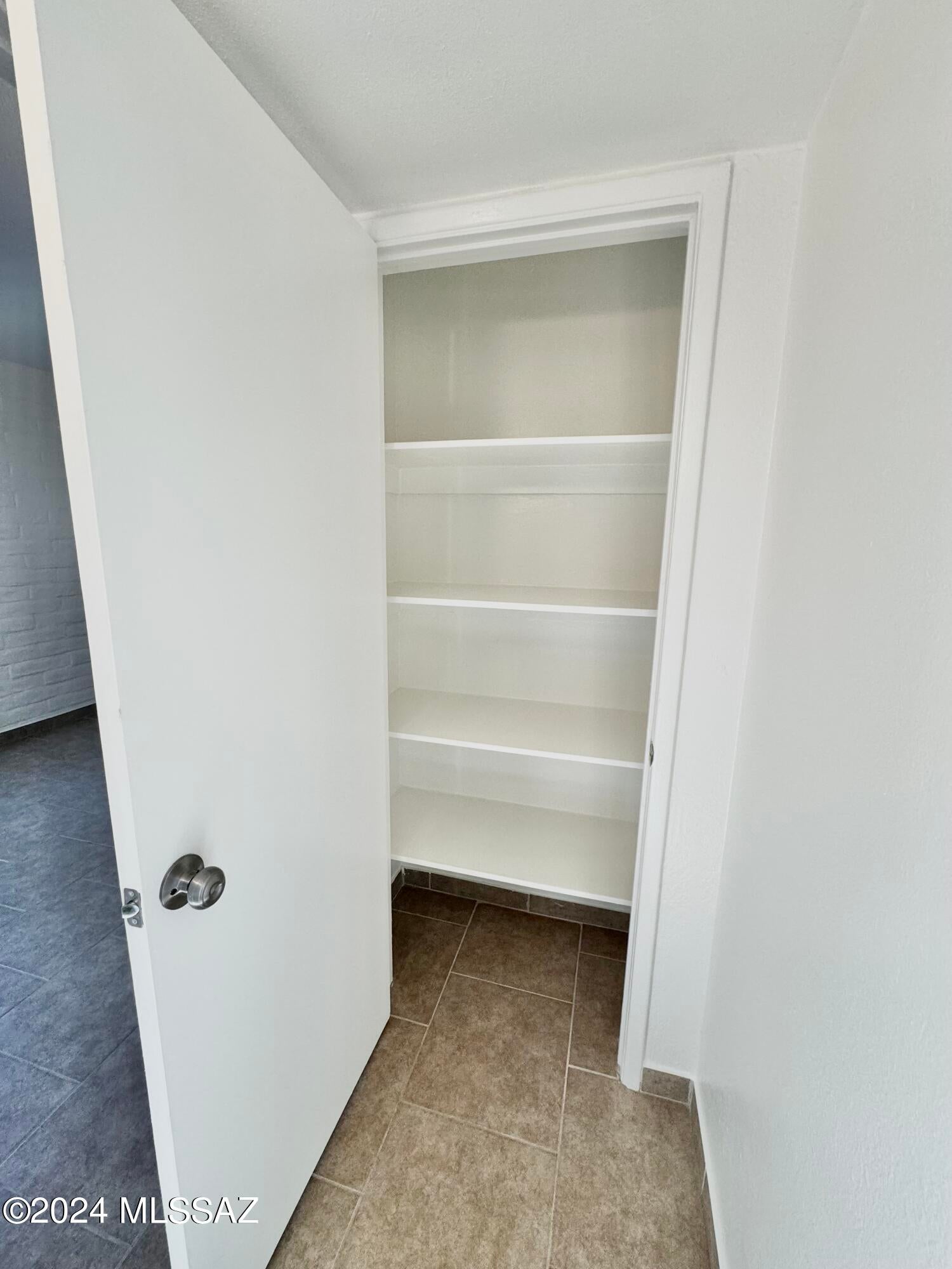 Escalante Heights No. 2 (1-172) - Residential Lease