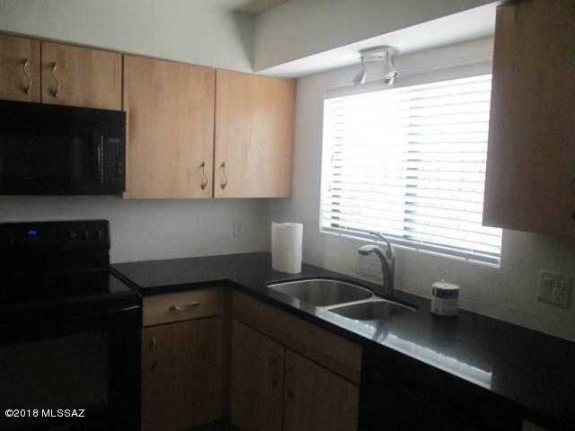 Palo Verde Square Townhouses (1-9) - Residential Lease