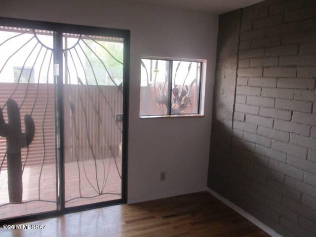 Palo Verde Square Townhouses (1-9) - Residential Lease