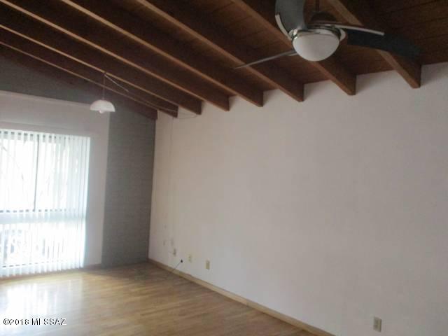 Palo Verde Square Townhouses (1-9) - Residential Lease