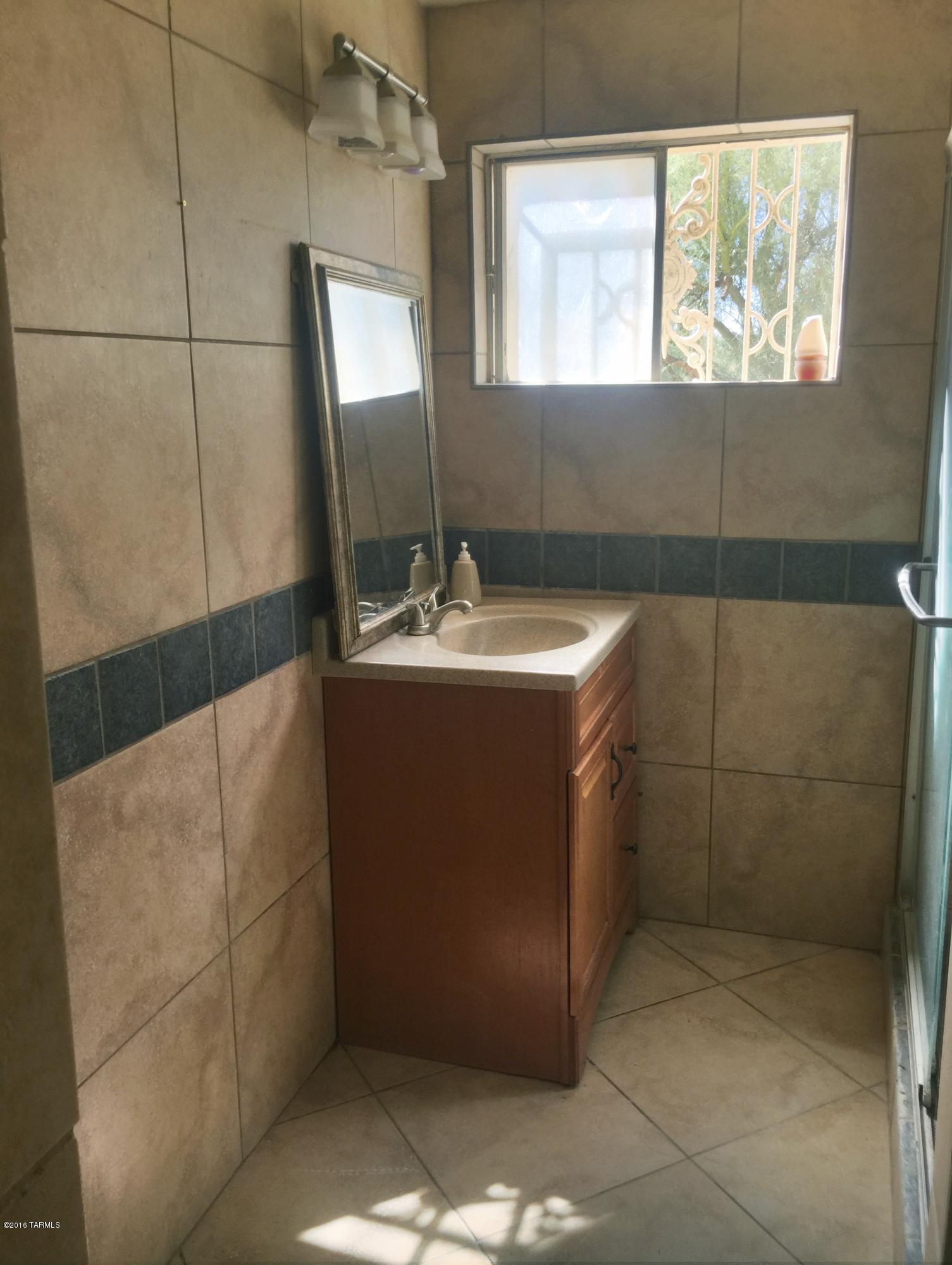 Millstone Manor NO. 5 (1-11) - Residential Lease