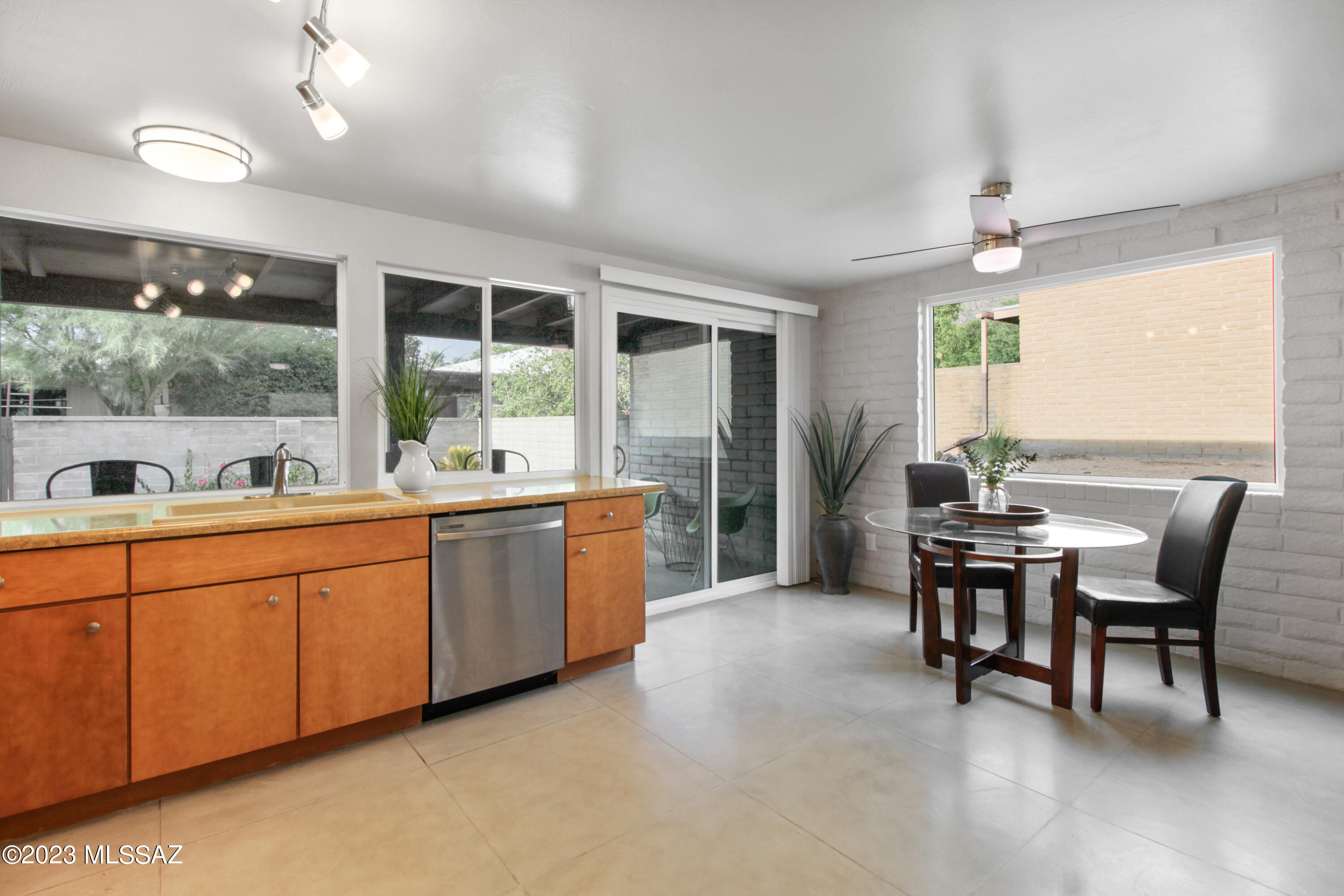Verde Catalina Townhouses(1-149) - Residential