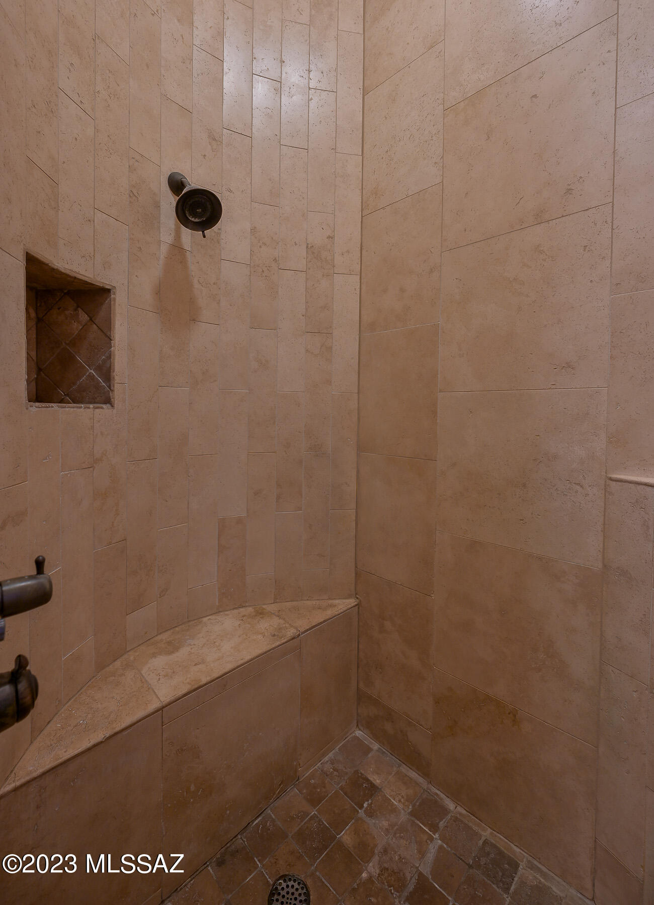 Coyote Creek (1-395) - Residential