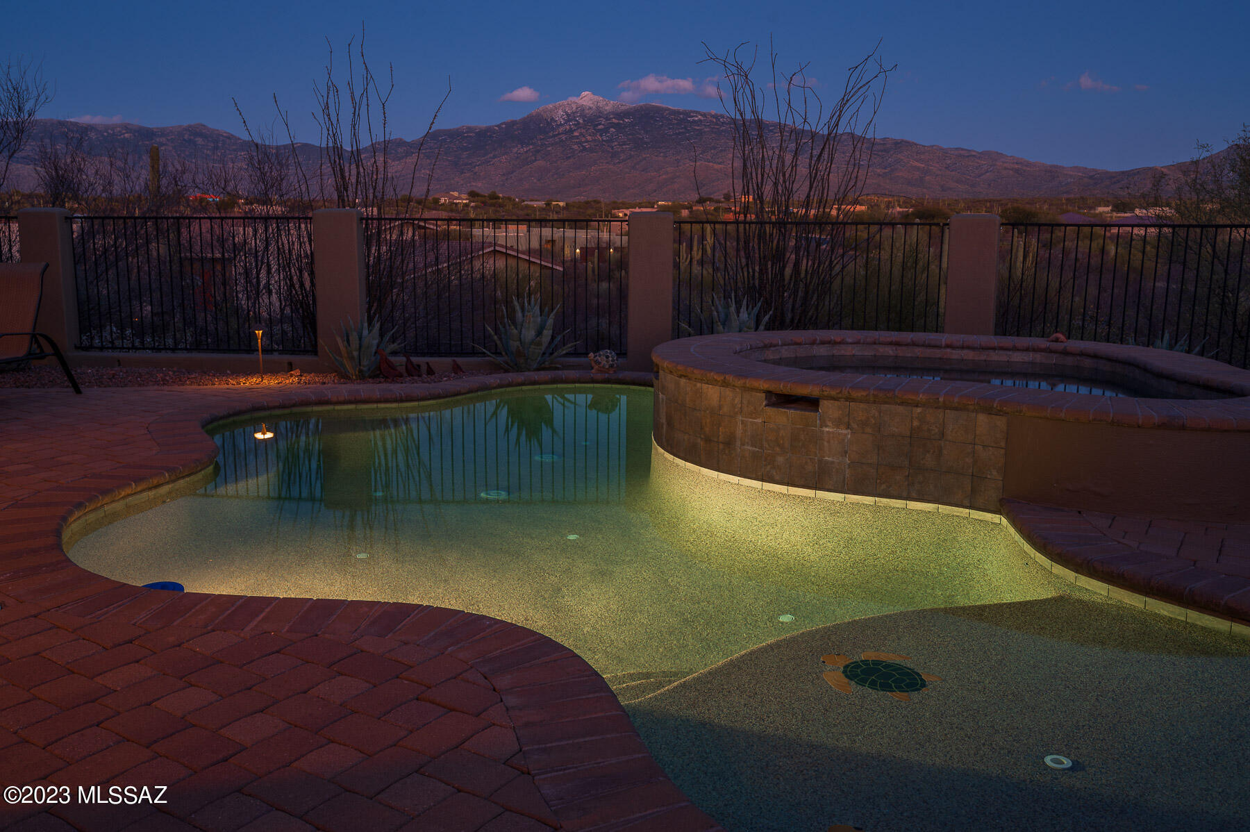Coyote Creek (1-395) - Residential