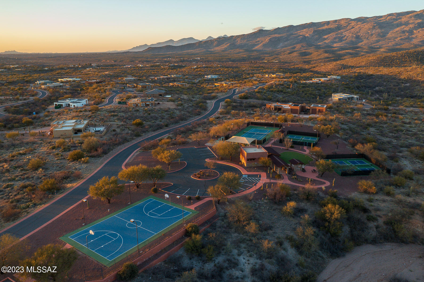 Coyote Creek (1-395) - Residential