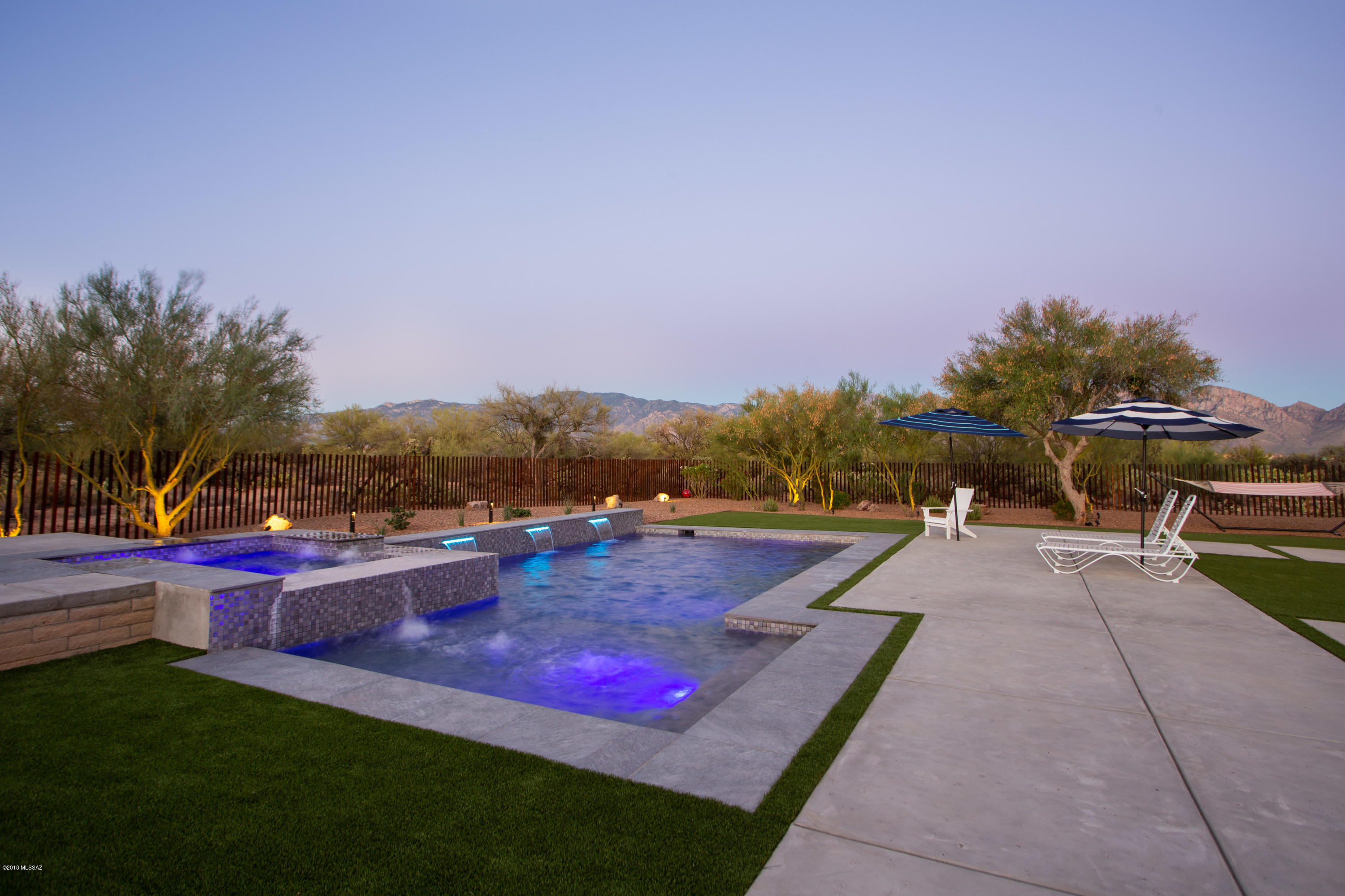 La Cholla Airpark - Residential