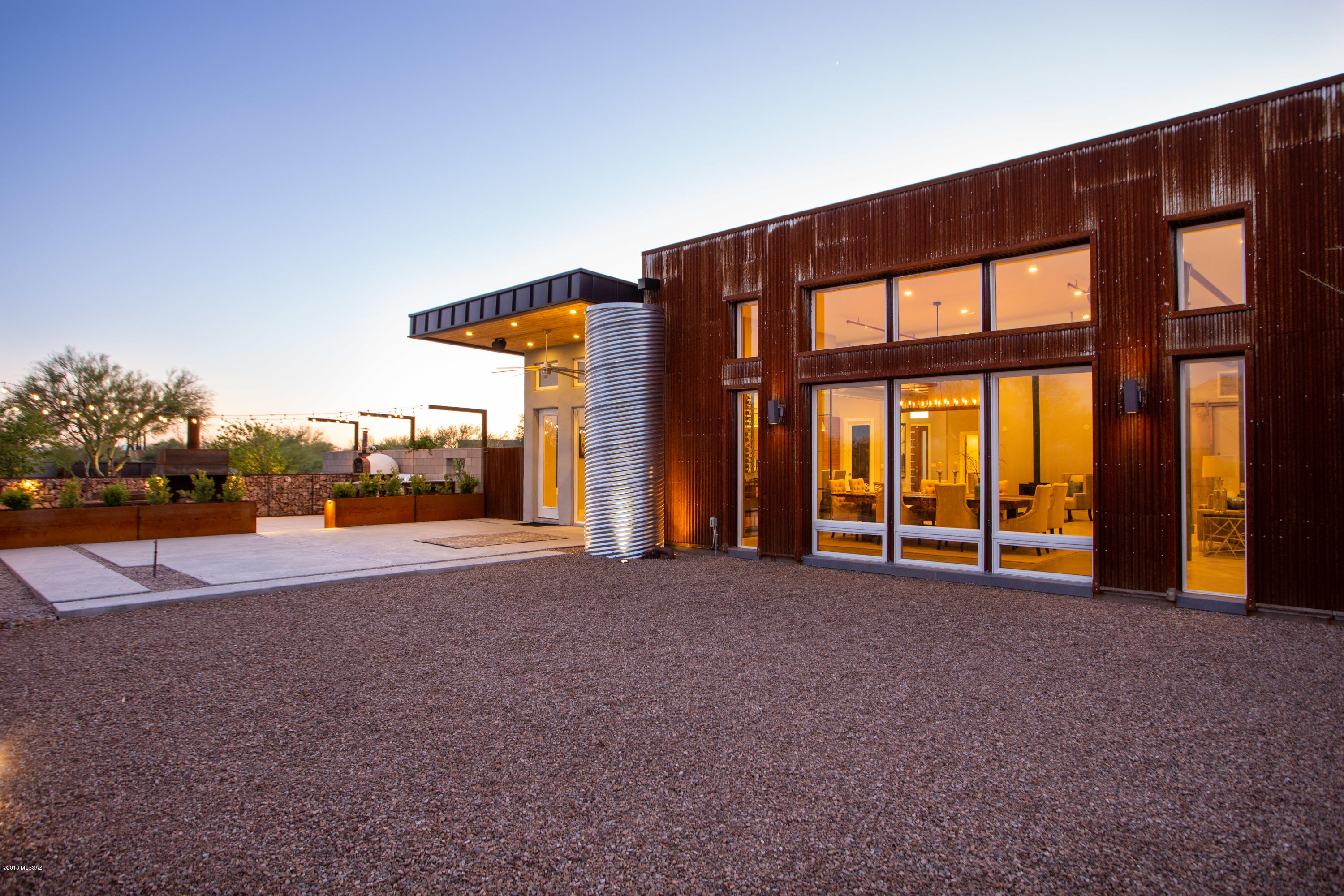 La Cholla Airpark - Residential