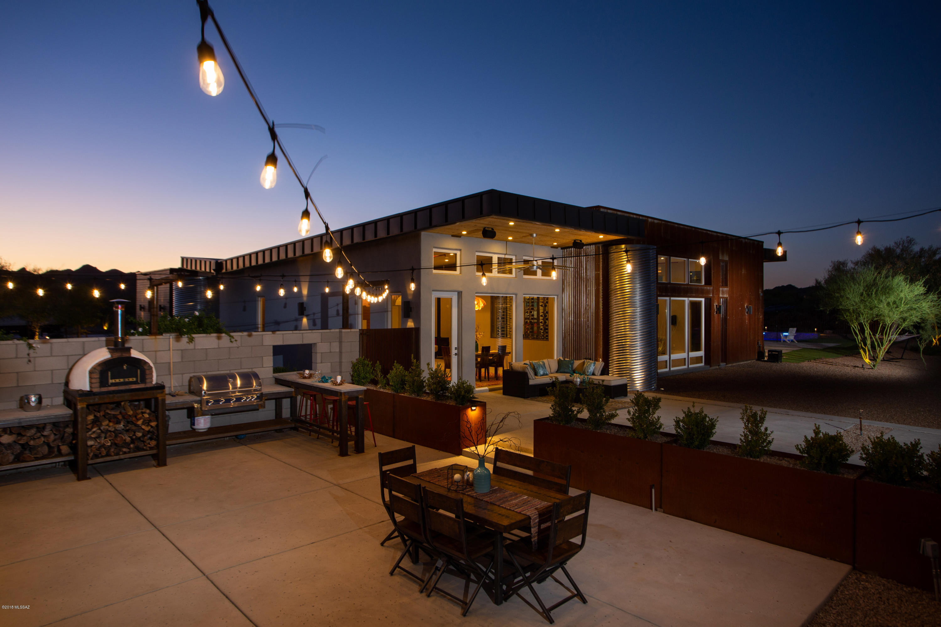 La Cholla Airpark - Residential
