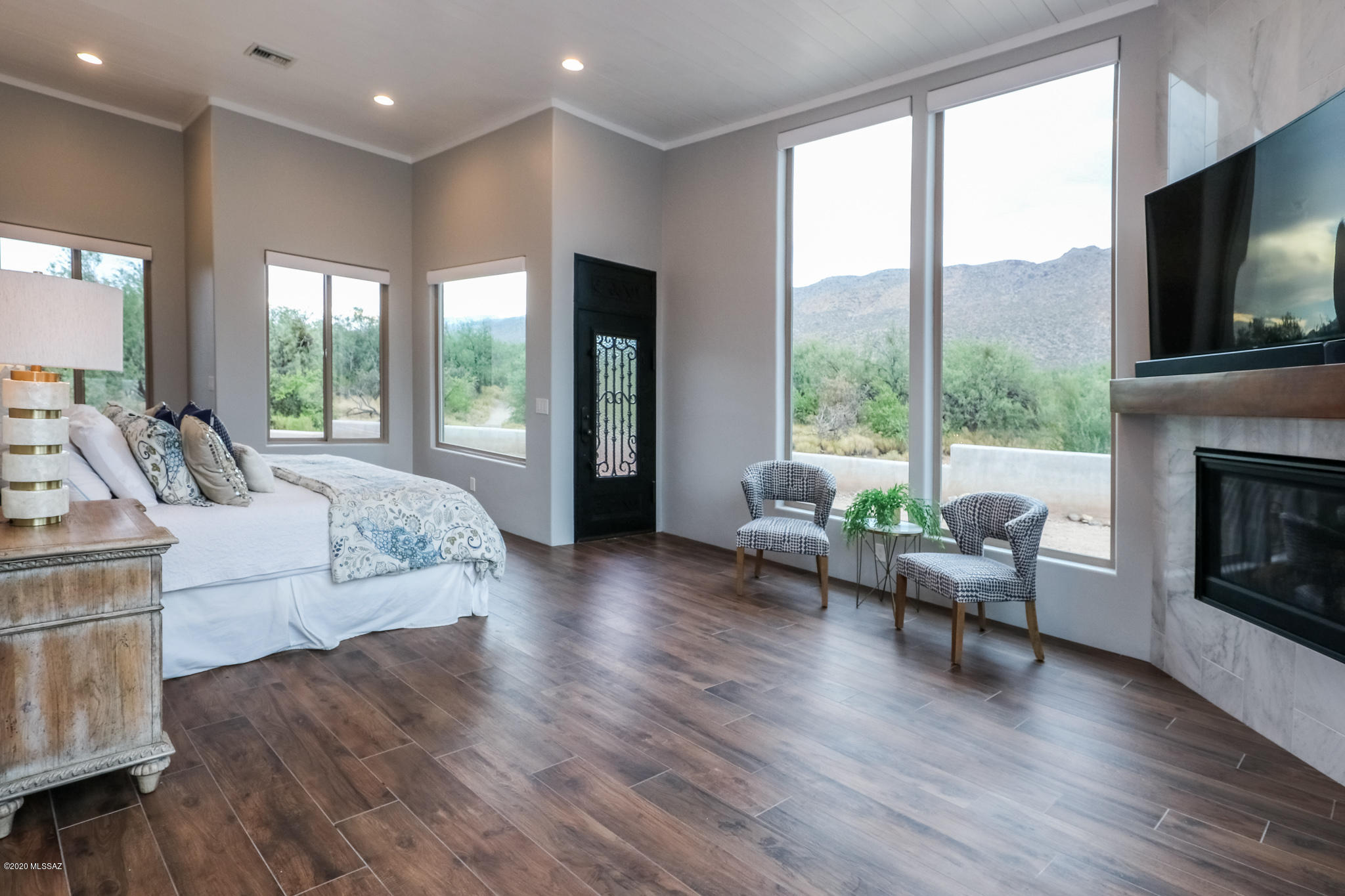 Snyder Creek Canyon (1-29) - Residential