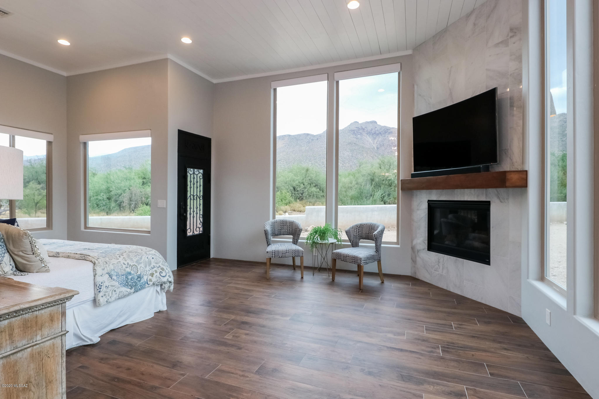 Snyder Creek Canyon (1-29) - Residential