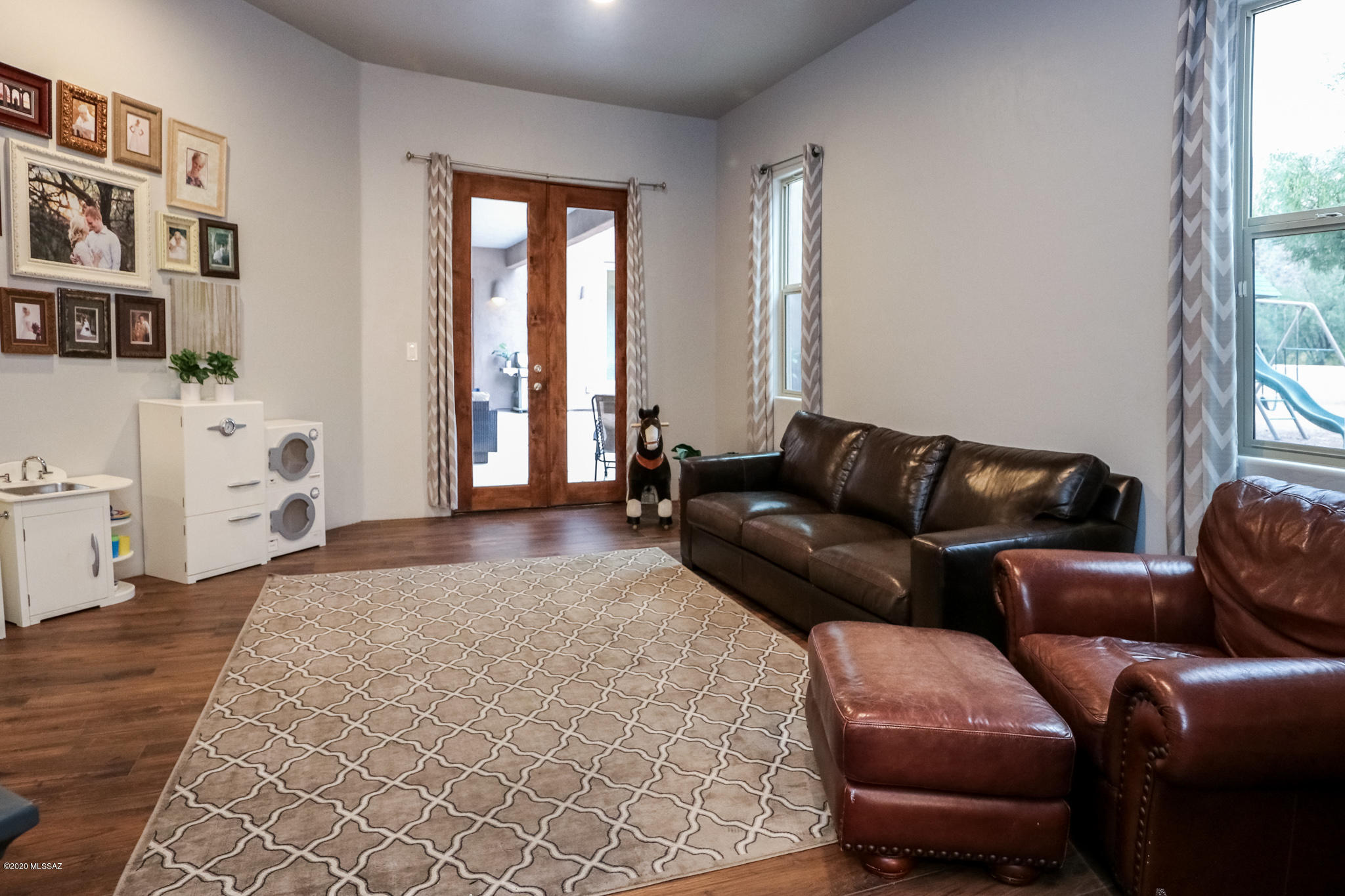 Snyder Creek Canyon (1-29) - Residential