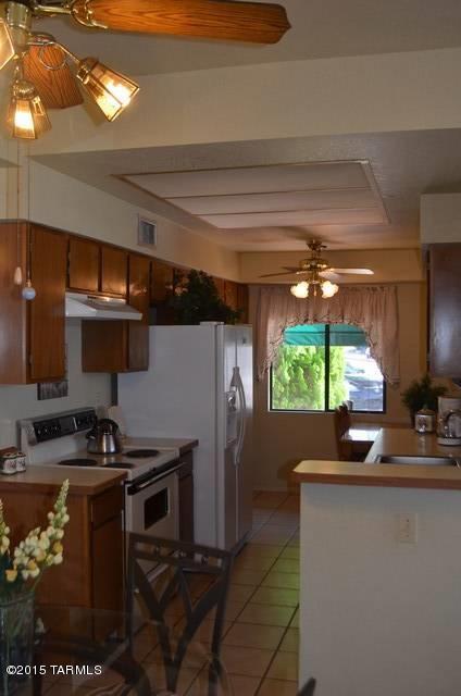 Summertree Condominiums (1-224) - Residential Lease