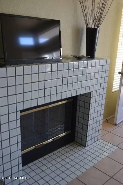 Summertree Condominiums (1-224) - Residential Lease