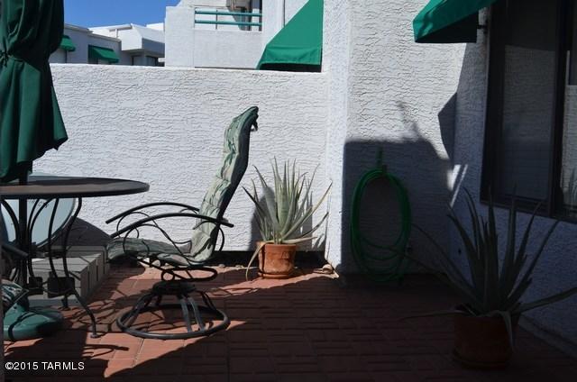 Summertree Condominiums (1-224) - Residential Lease