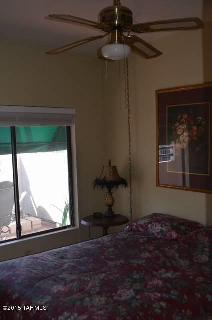 Summertree Condominiums (1-224) - Residential Lease