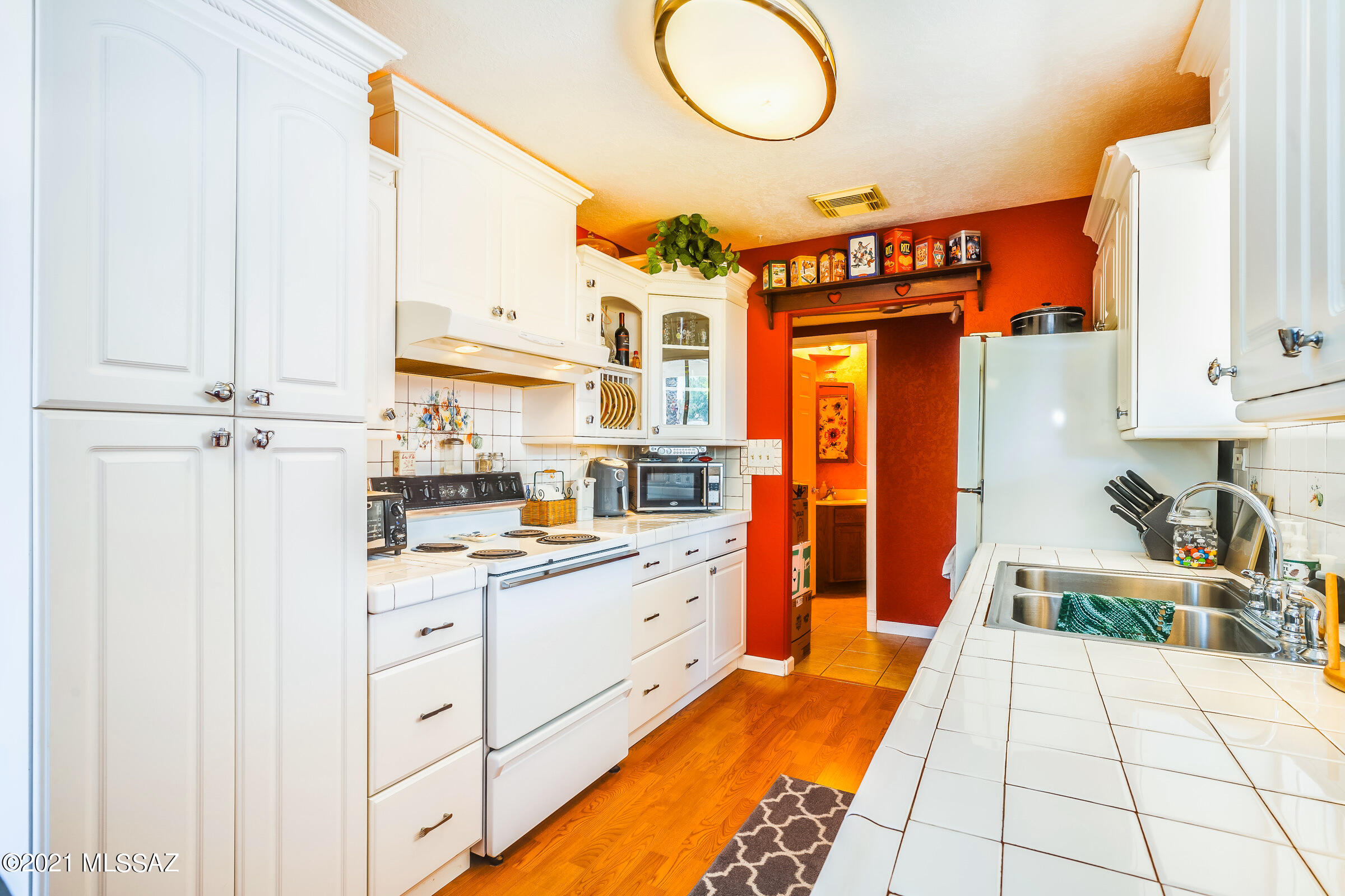 Sherwood Village Terrace (1-85) - Residential