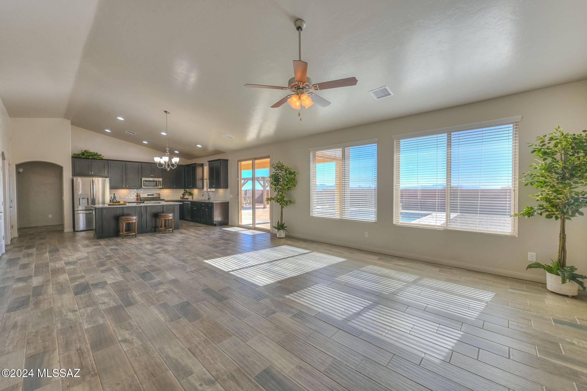 Kings Ranch at Coronado - Residential
