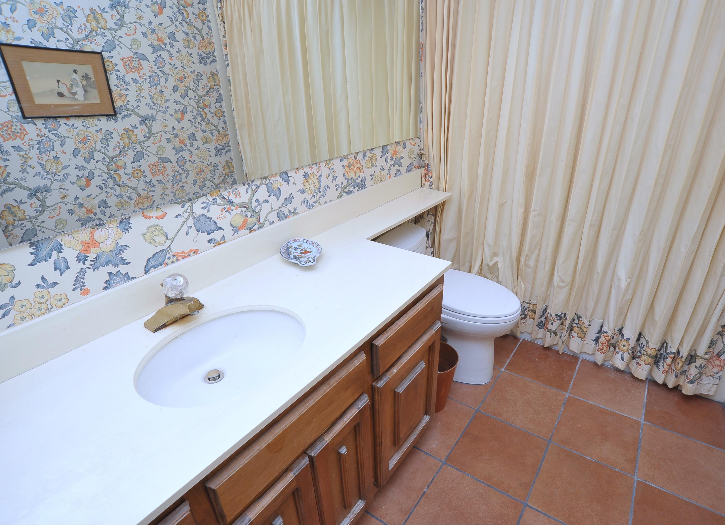 Casas Del Oro Norte (89-130) - Residential