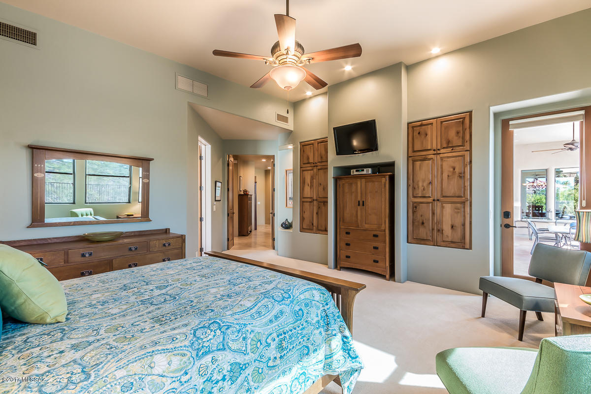 Sabino Mountain (1-290) - Residential