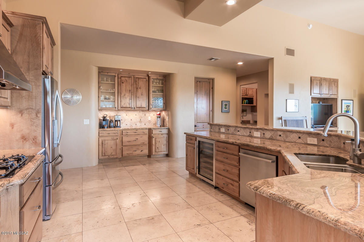Sabino Mountain (1-290) - Residential