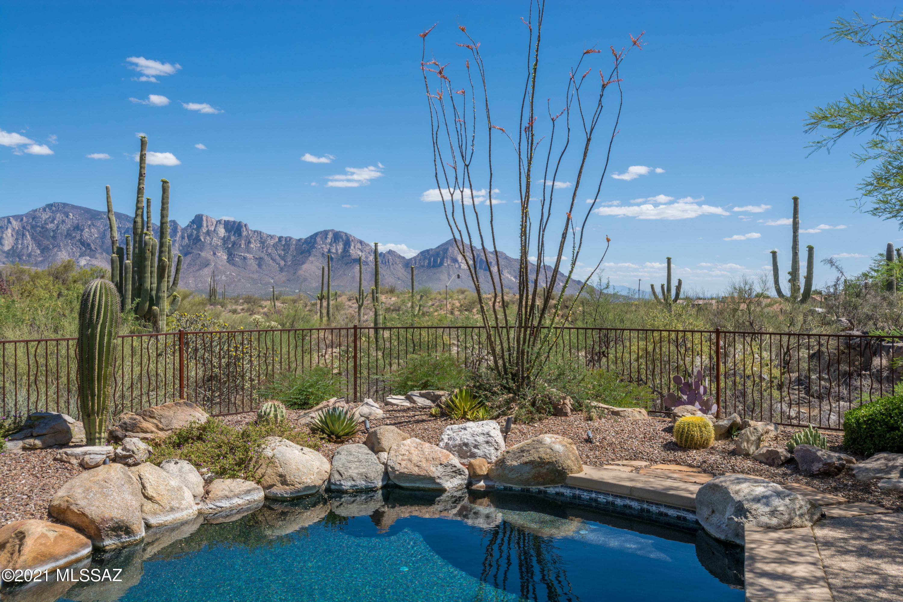 Honey Bee Canyon Estates - Residential