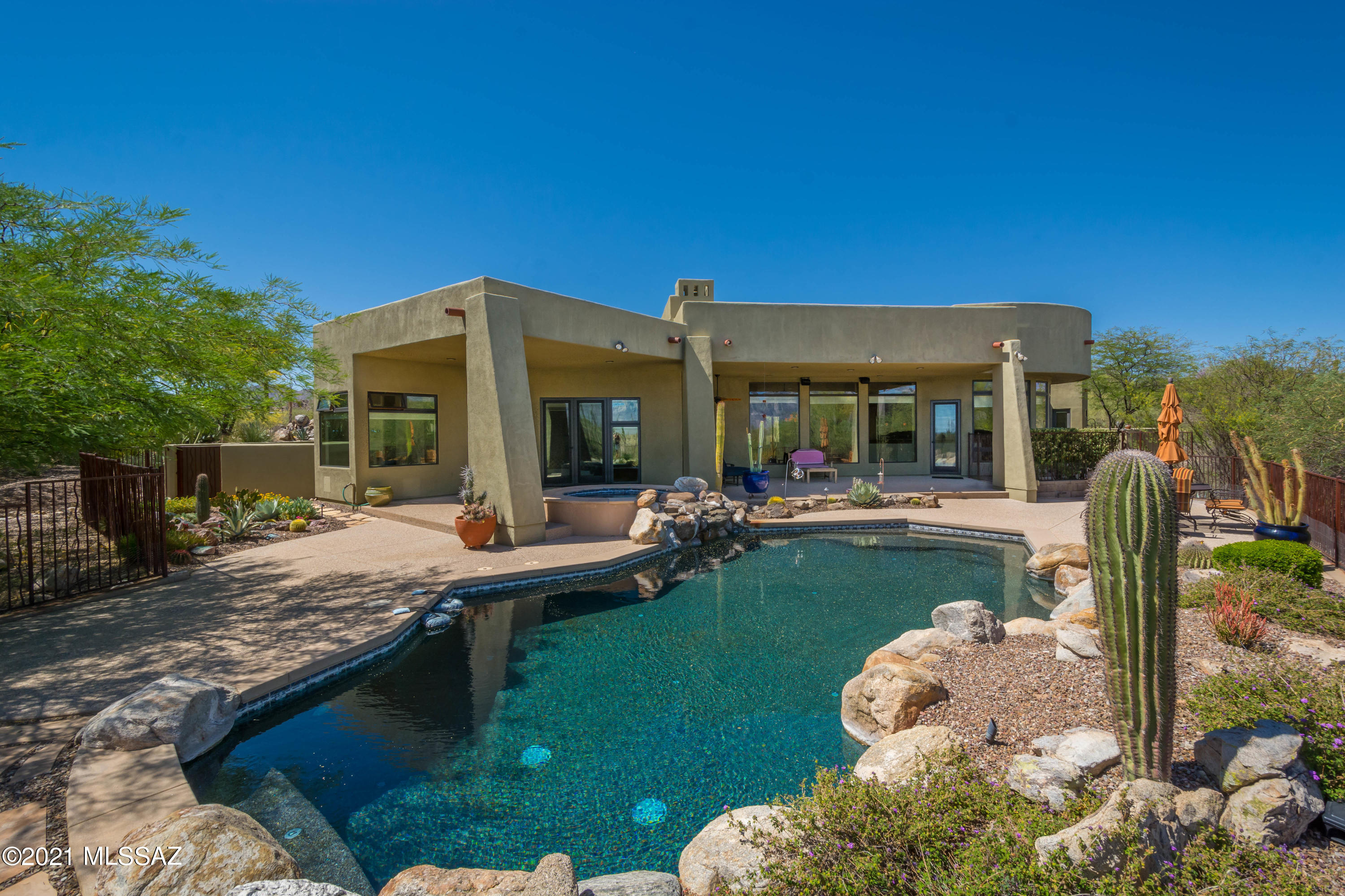 Honey Bee Canyon Estates - Residential