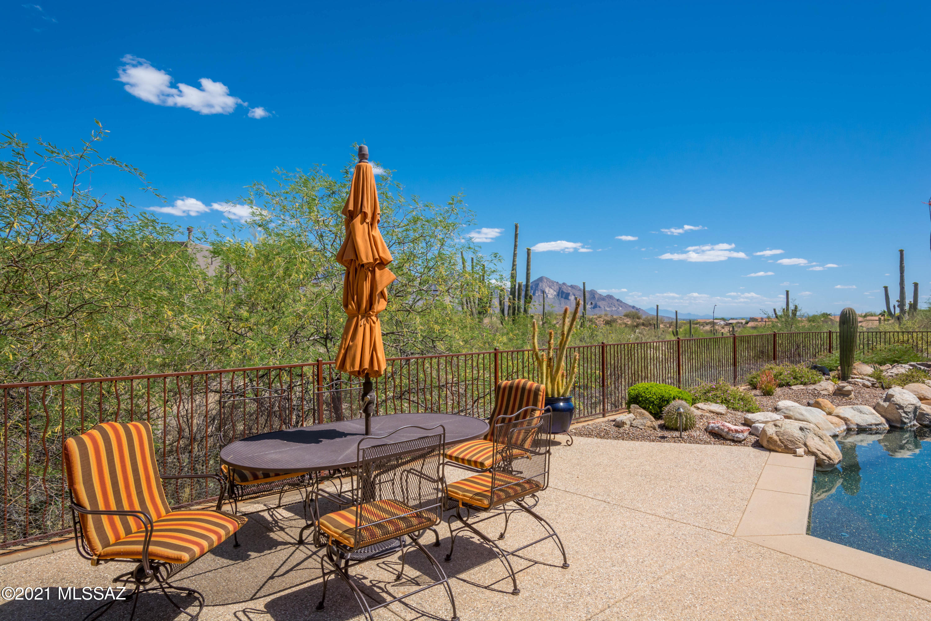 Honey Bee Canyon Estates - Residential