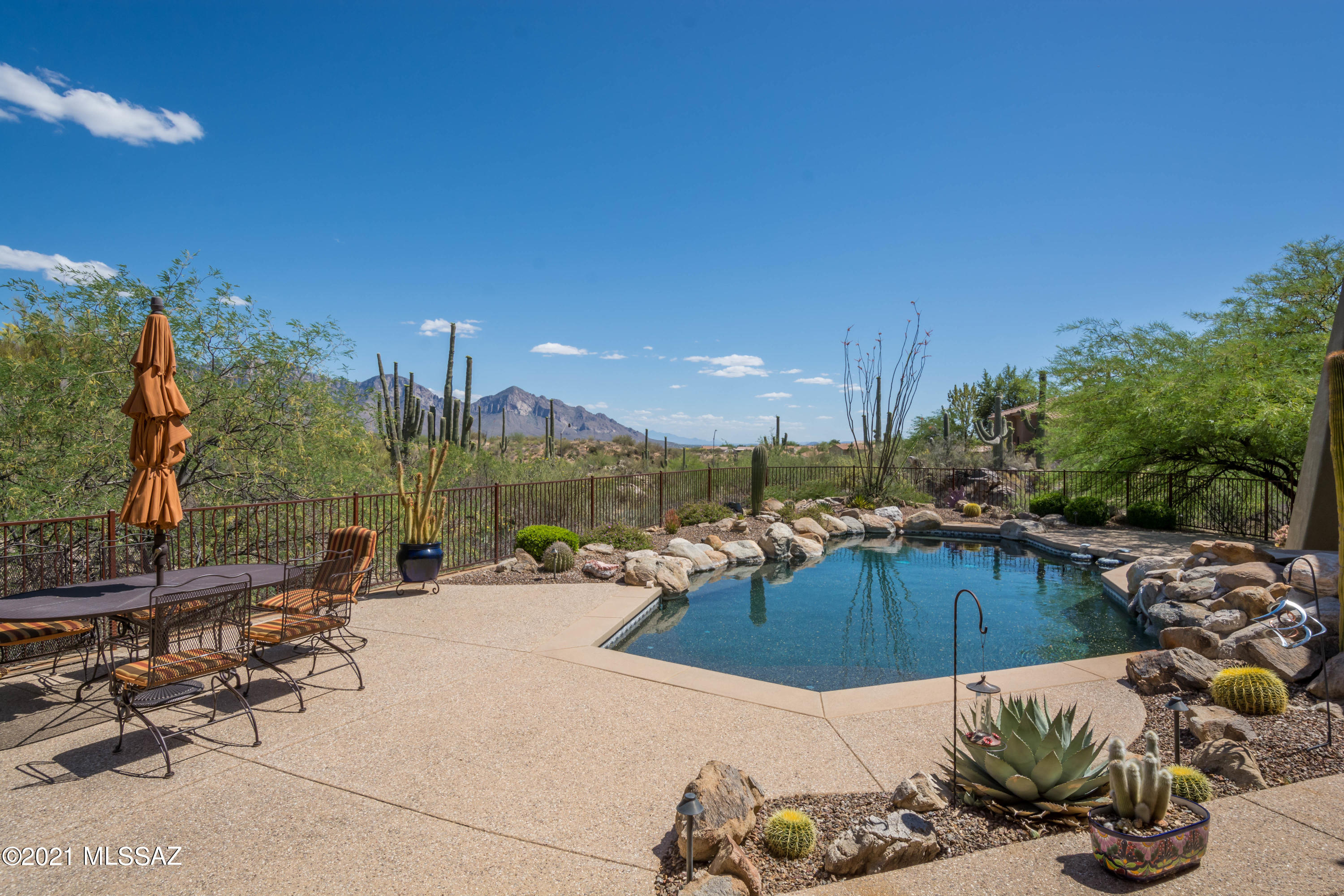 Honey Bee Canyon Estates - Residential