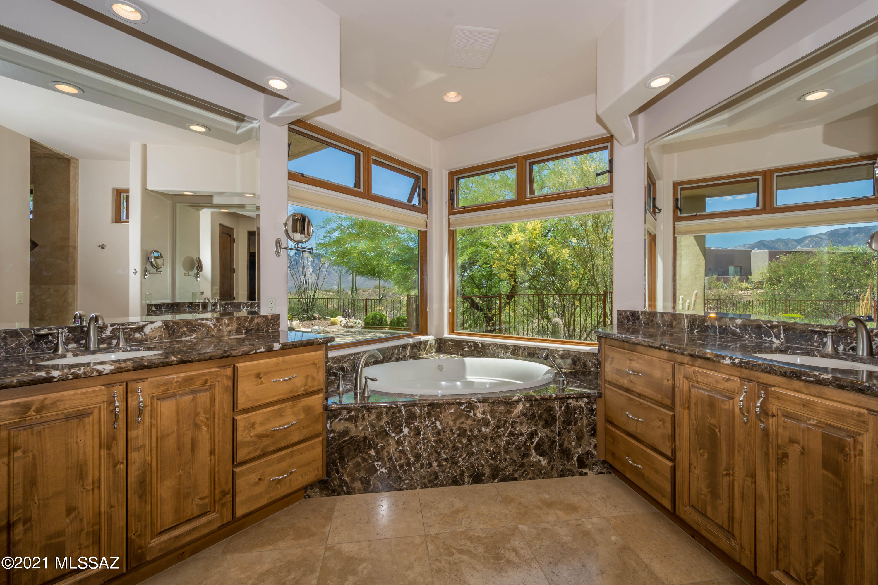 Honey Bee Canyon Estates - Residential