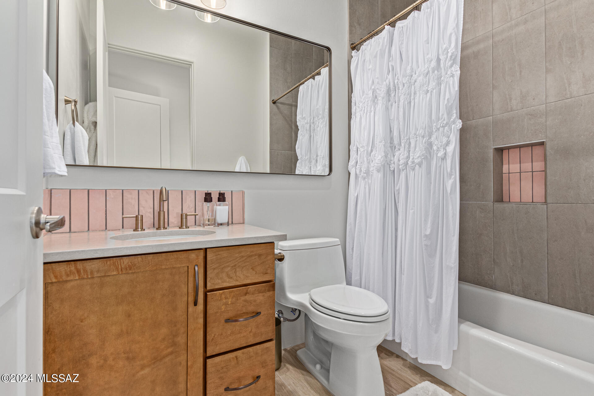 La Canada Ridge Subdivision - Residential