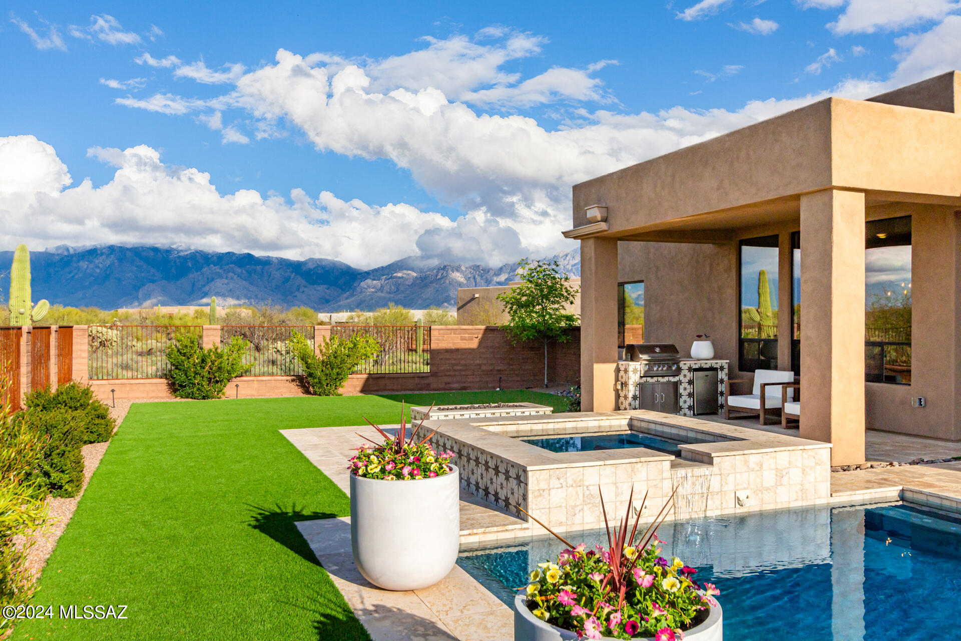 La Canada Ridge Subdivision - Residential