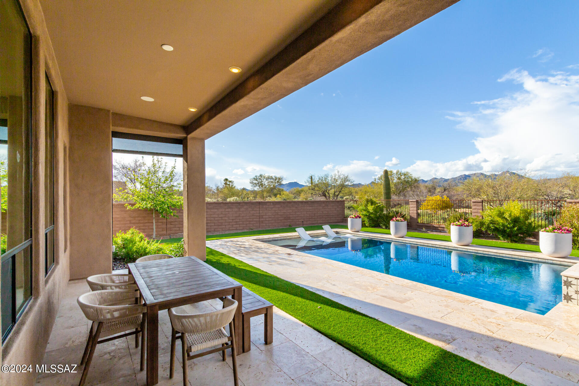 La Canada Ridge Subdivision - Residential