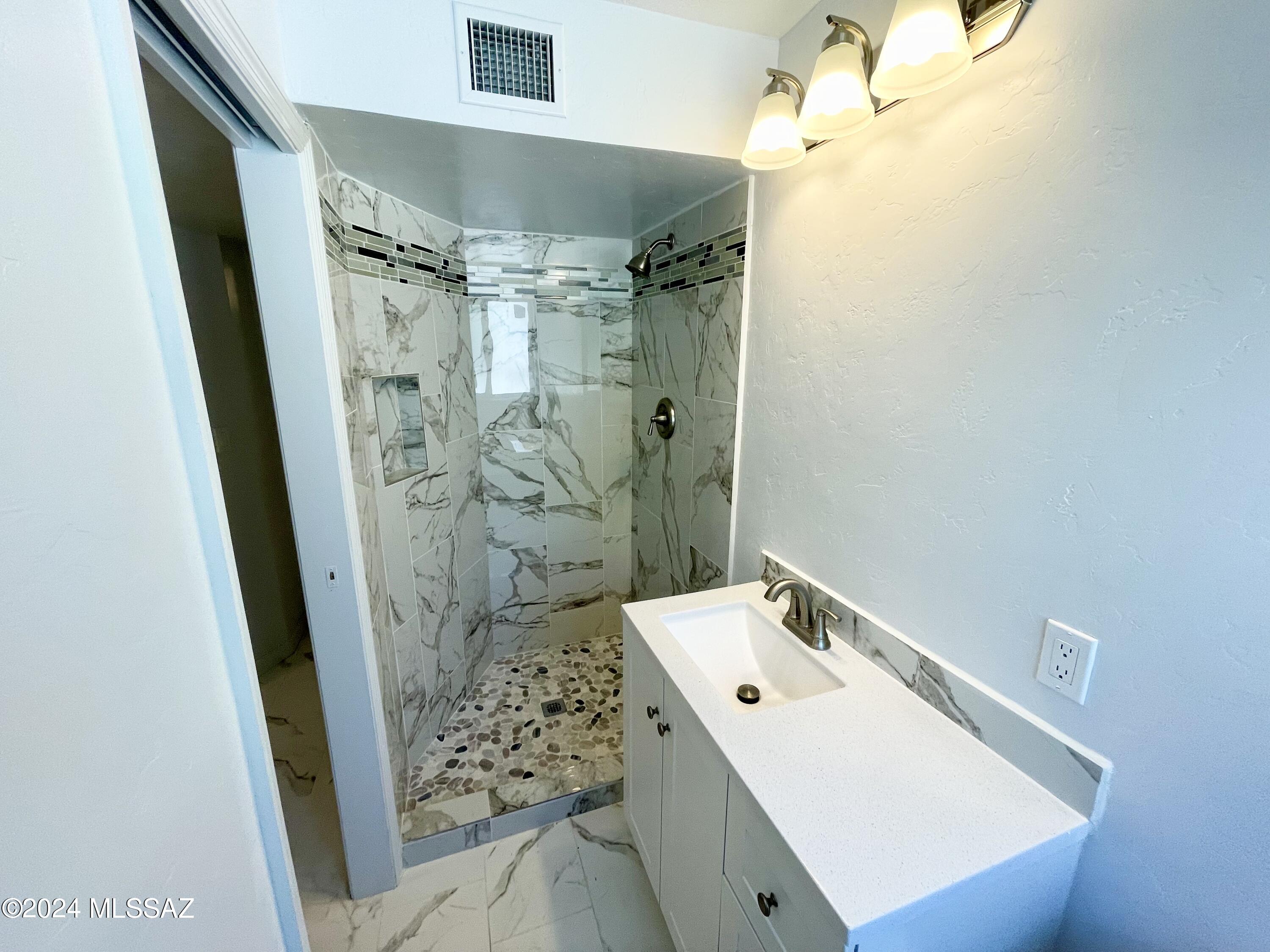 Washington Heights Resub. - Residential Lease