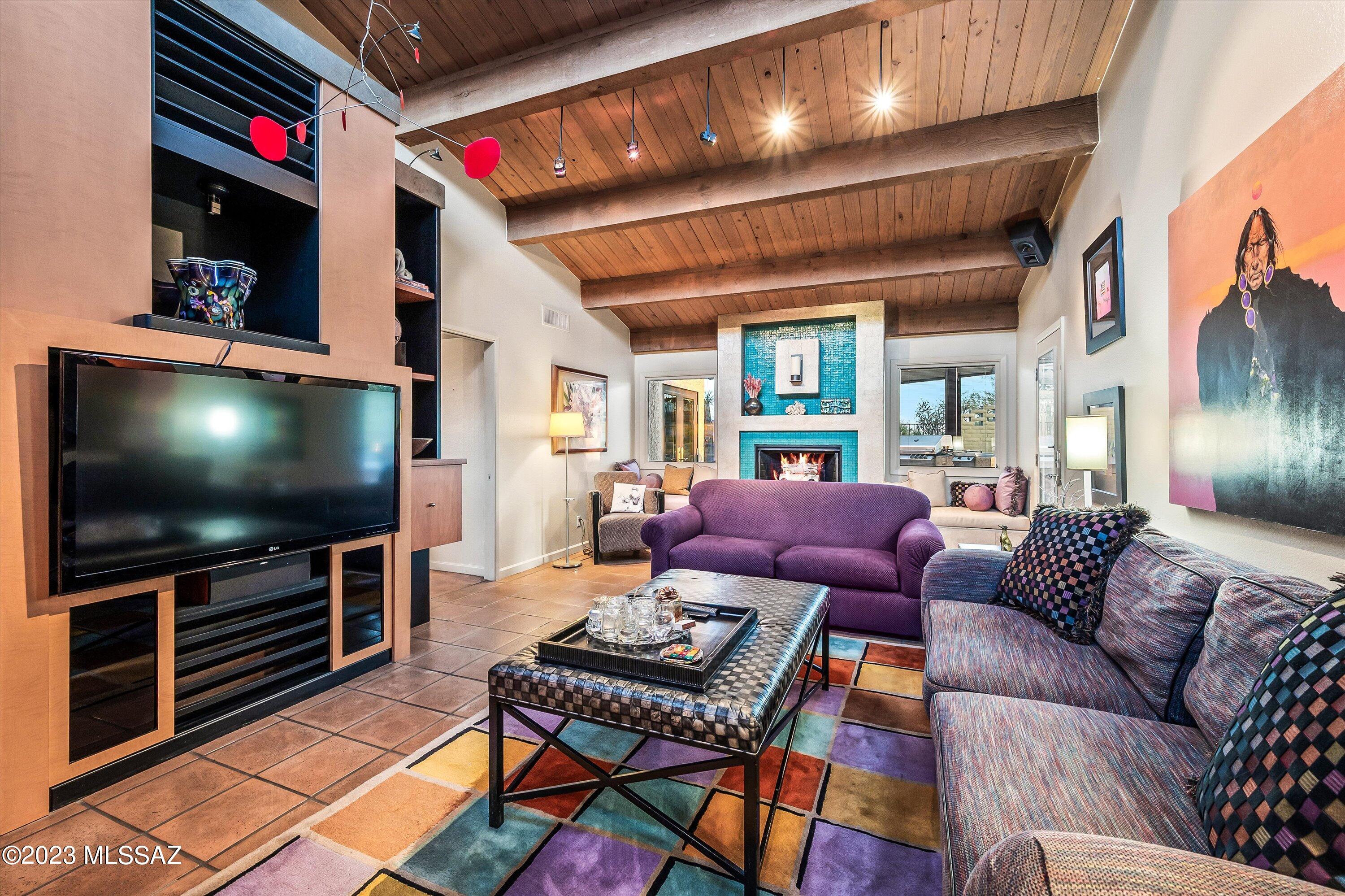 La Buena Vida Estates (1-37) - Residential