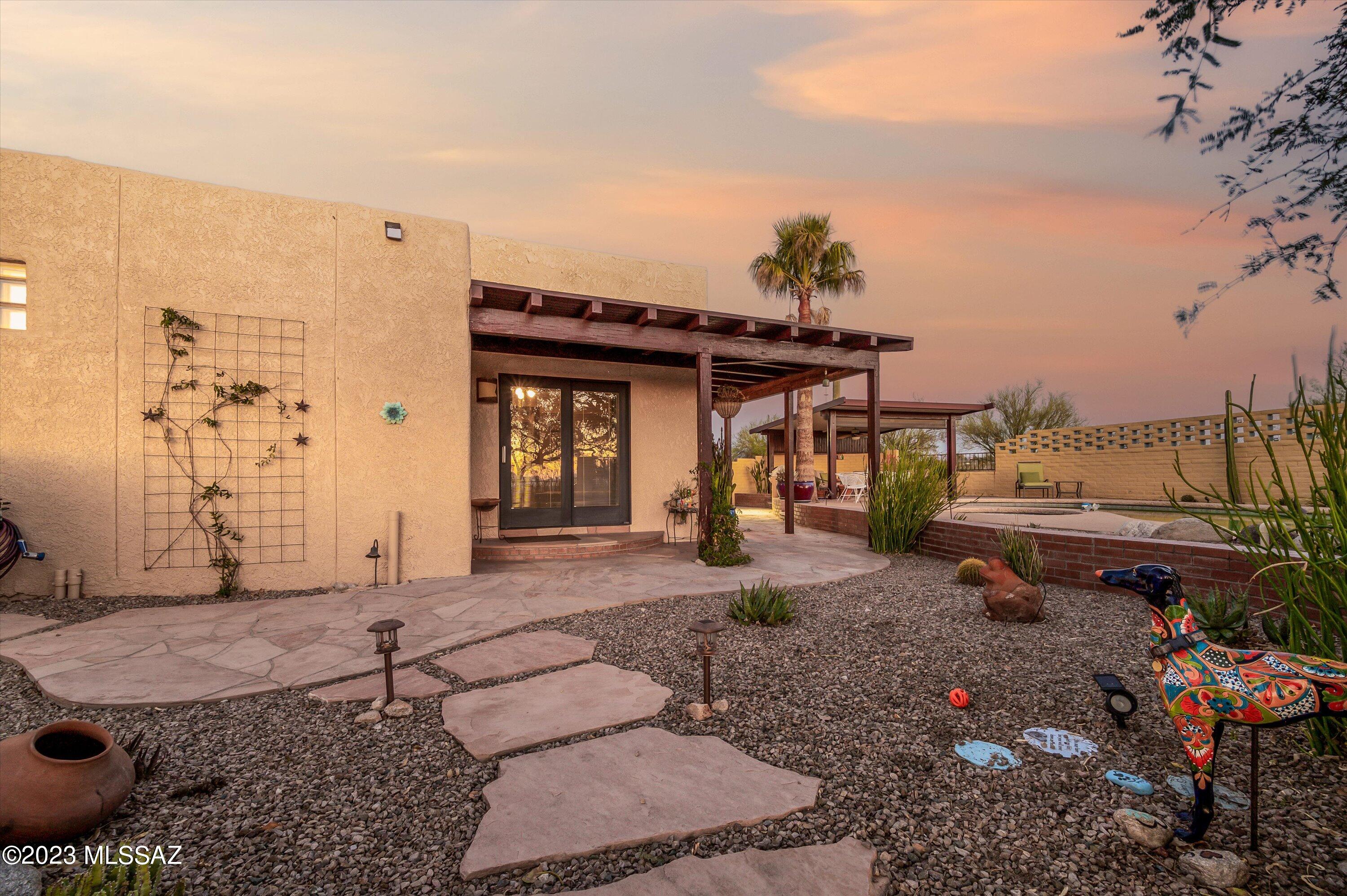 La Buena Vida Estates (1-37) - Residential