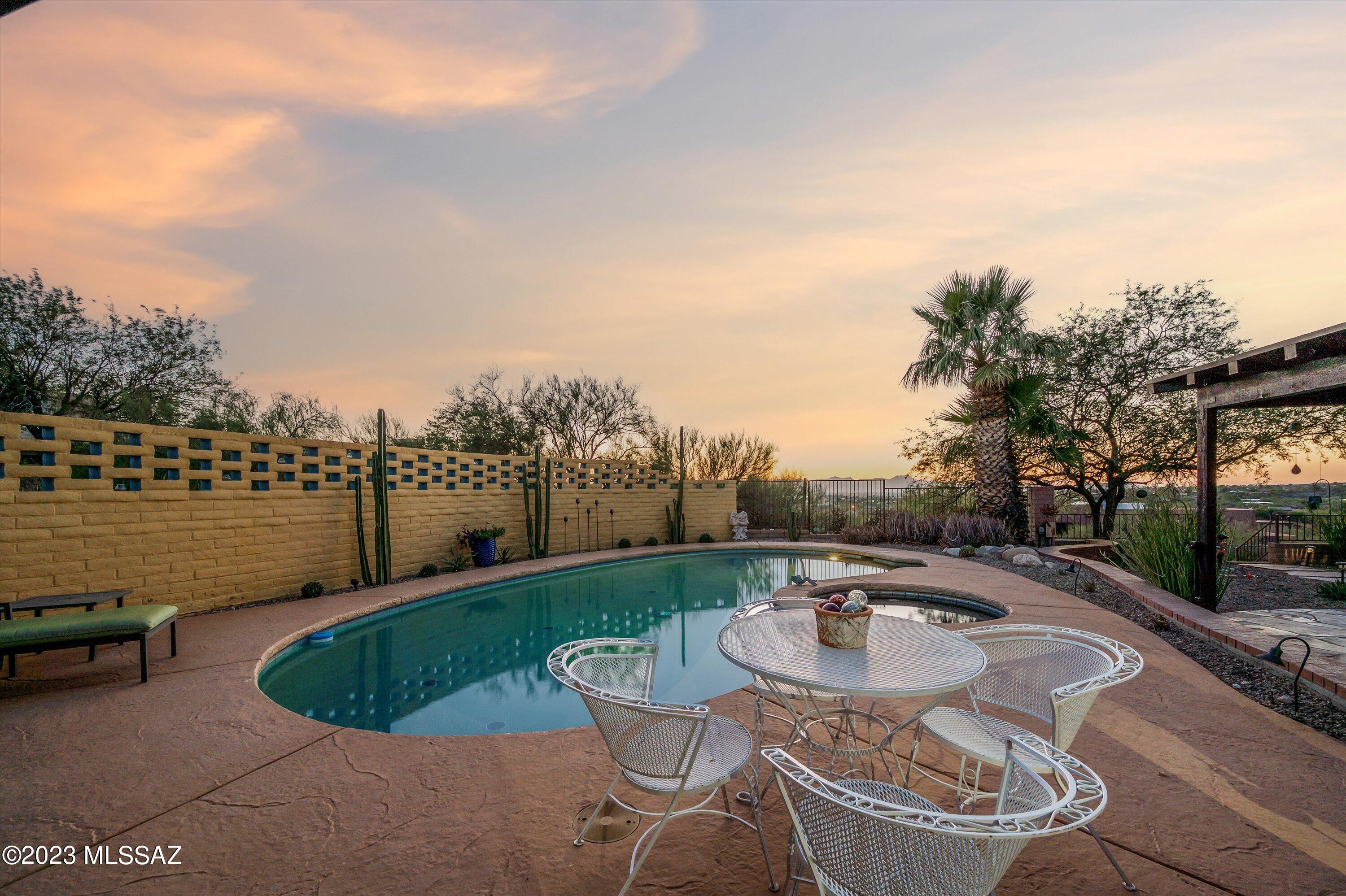 La Buena Vida Estates (1-37) - Residential