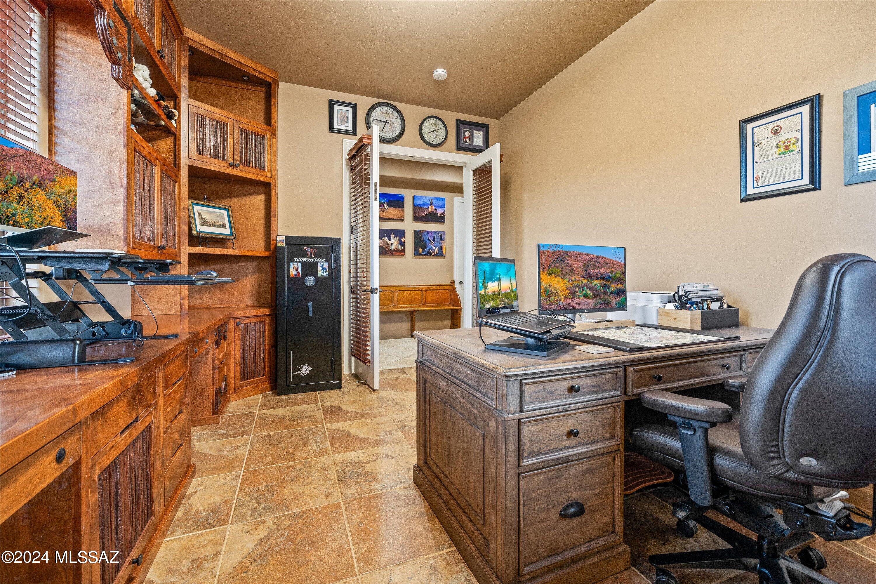 Saddlebrooke - Residential
