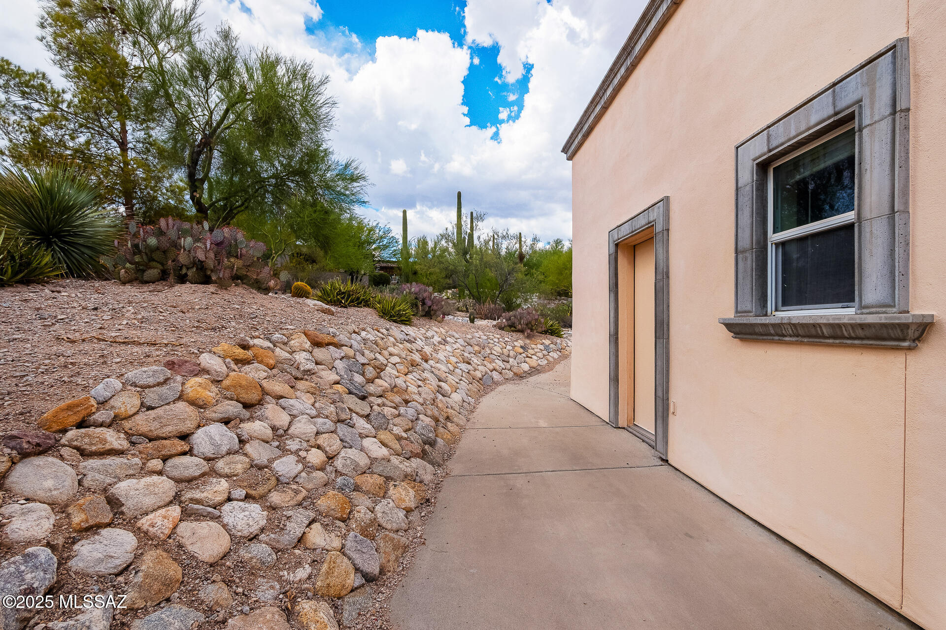 Catalina Foothills Estates NO. 10 (179-193) - Residential