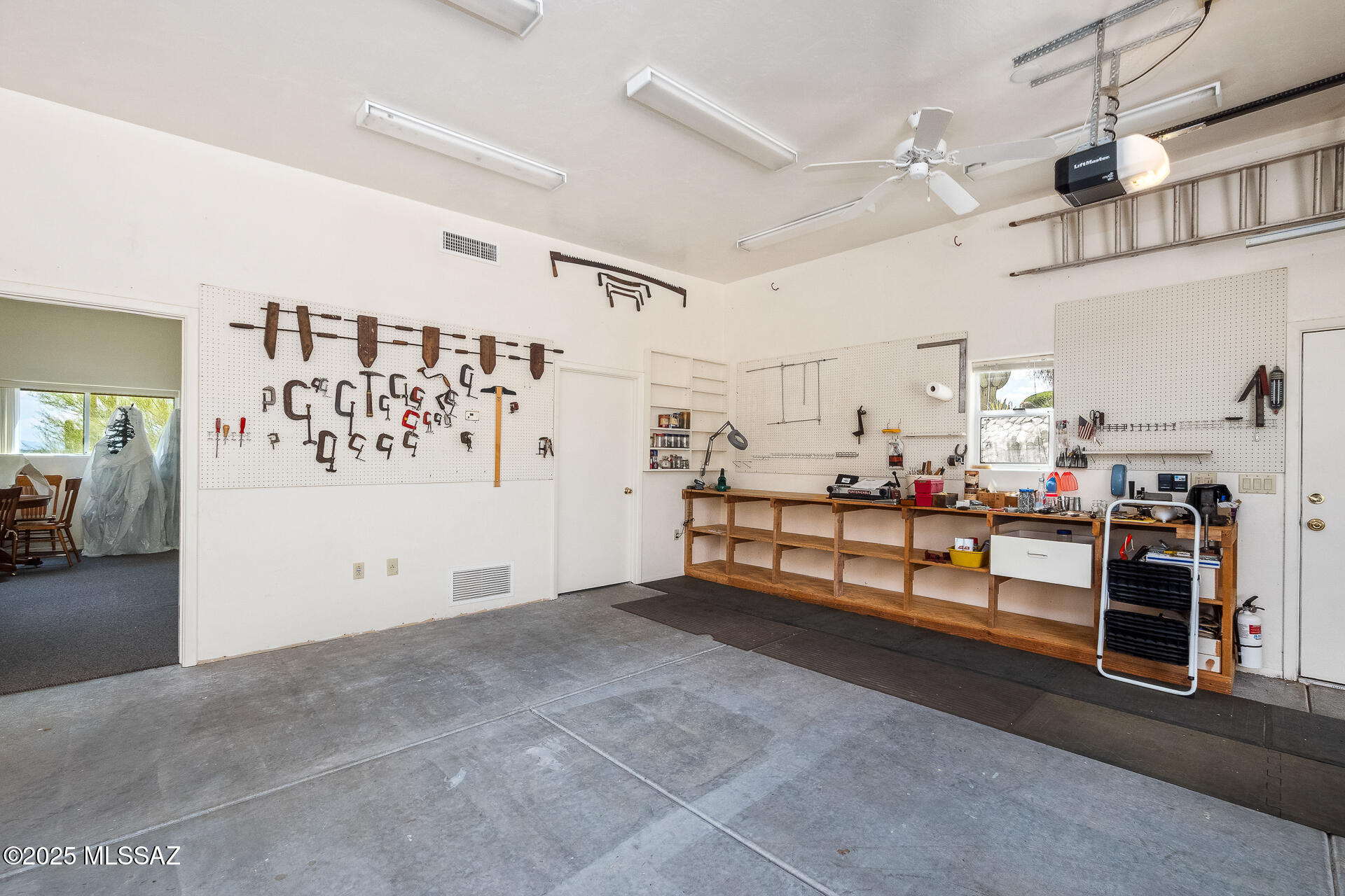 Catalina Foothills Estates NO. 10 (179-193) - Residential