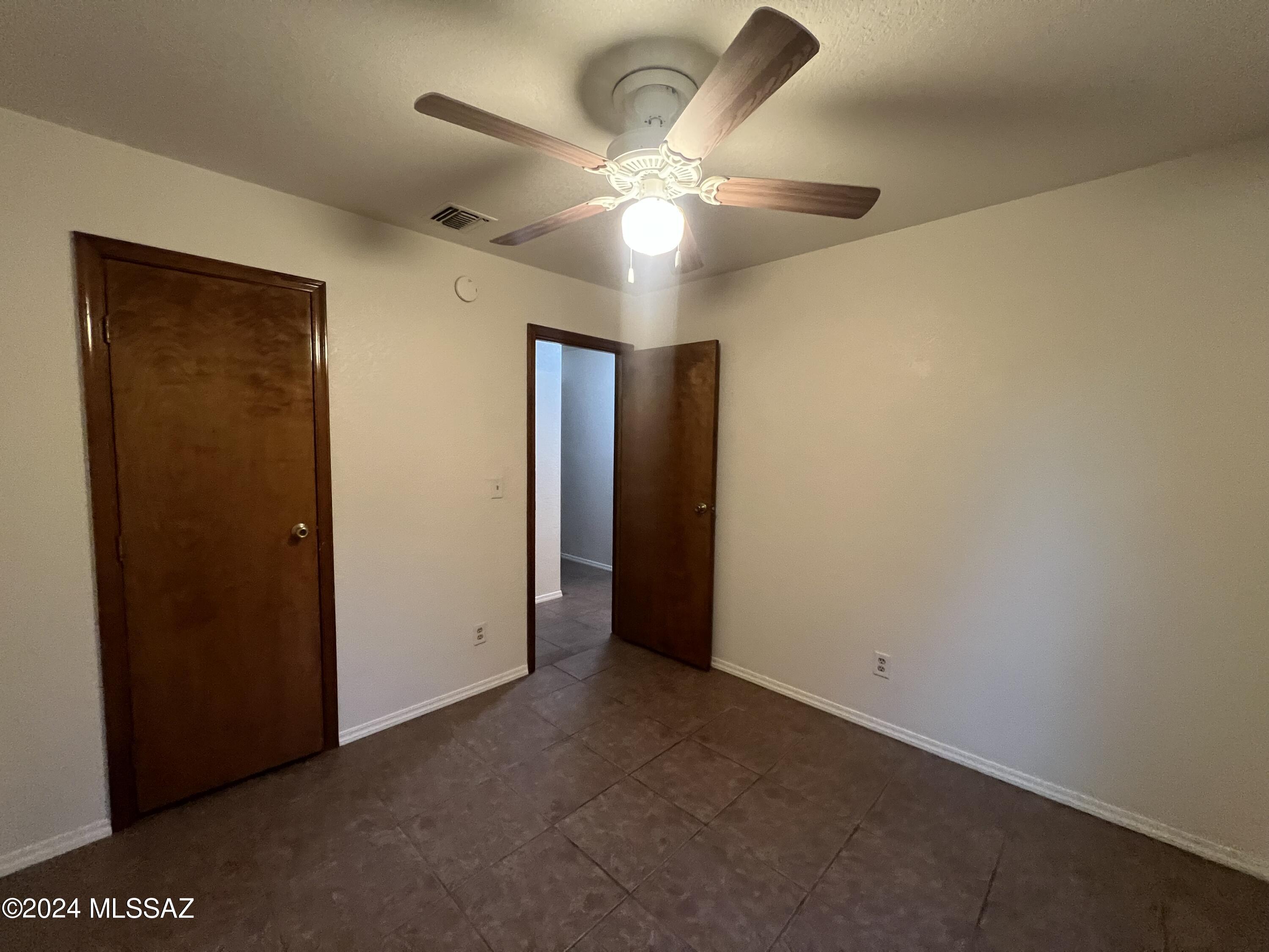 Rancho Antigua (1-534) - Residential Lease
