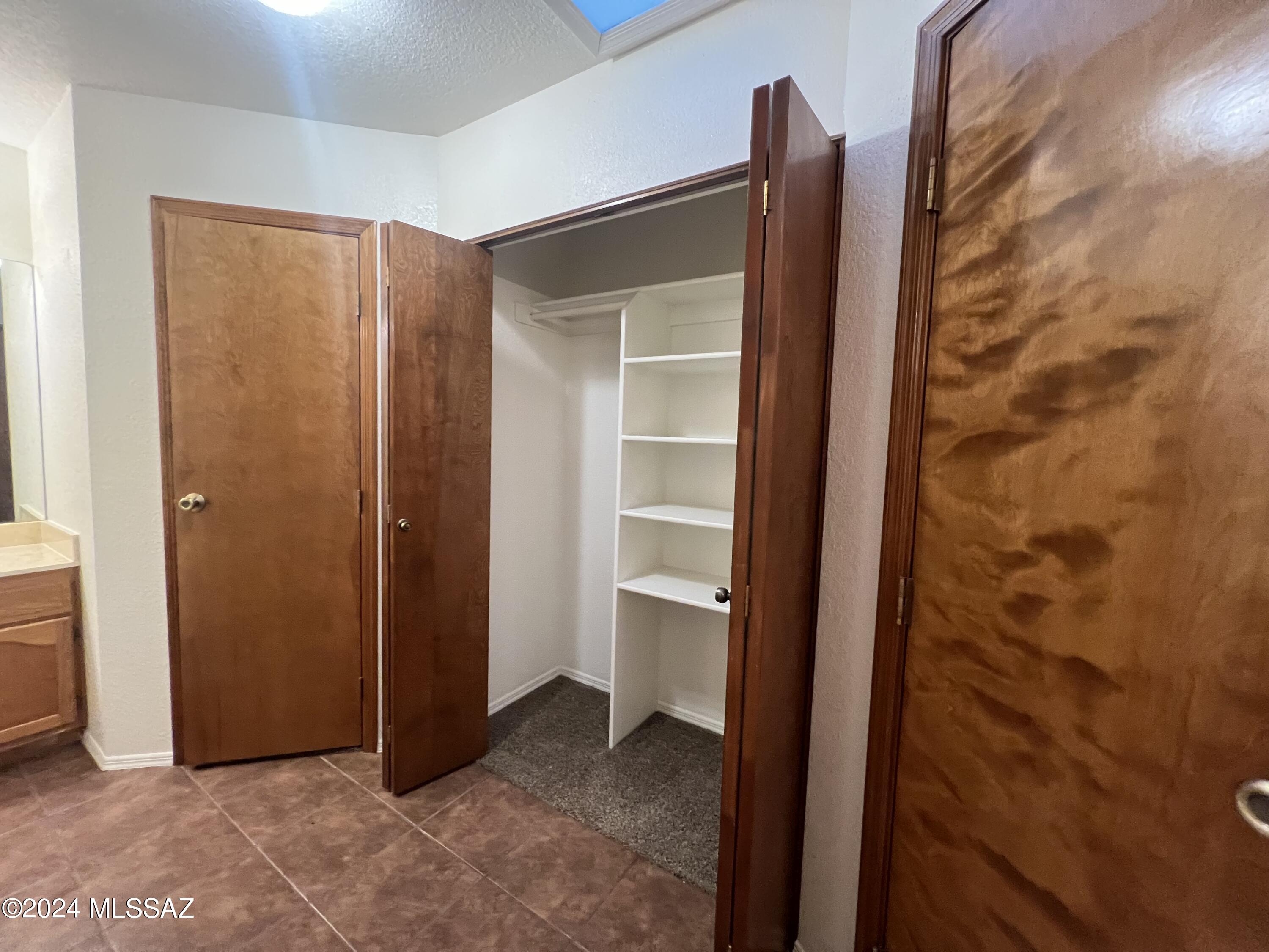 Rancho Antigua (1-534) - Residential Lease